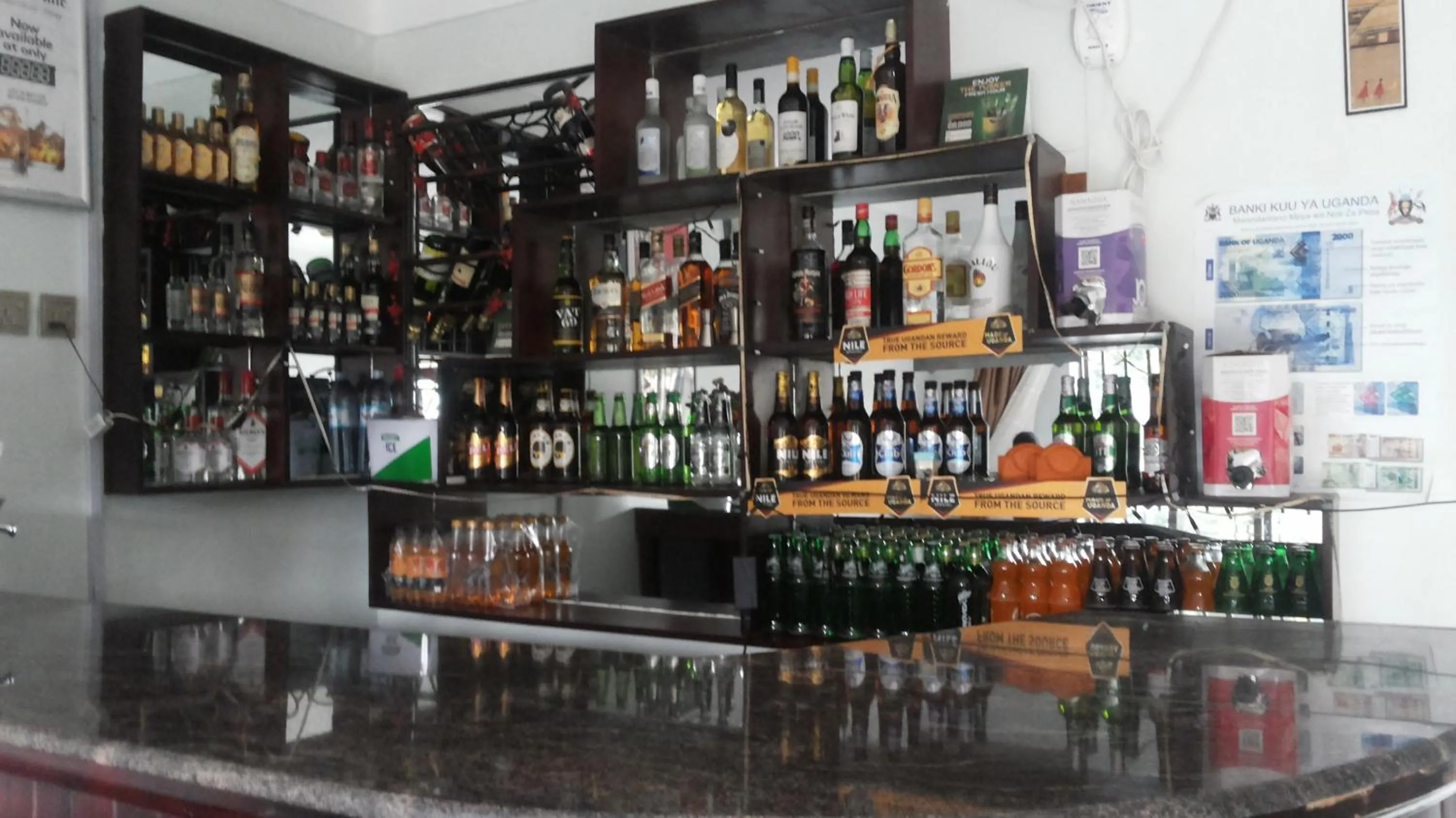 Lounge or bar in The Pearl Inn