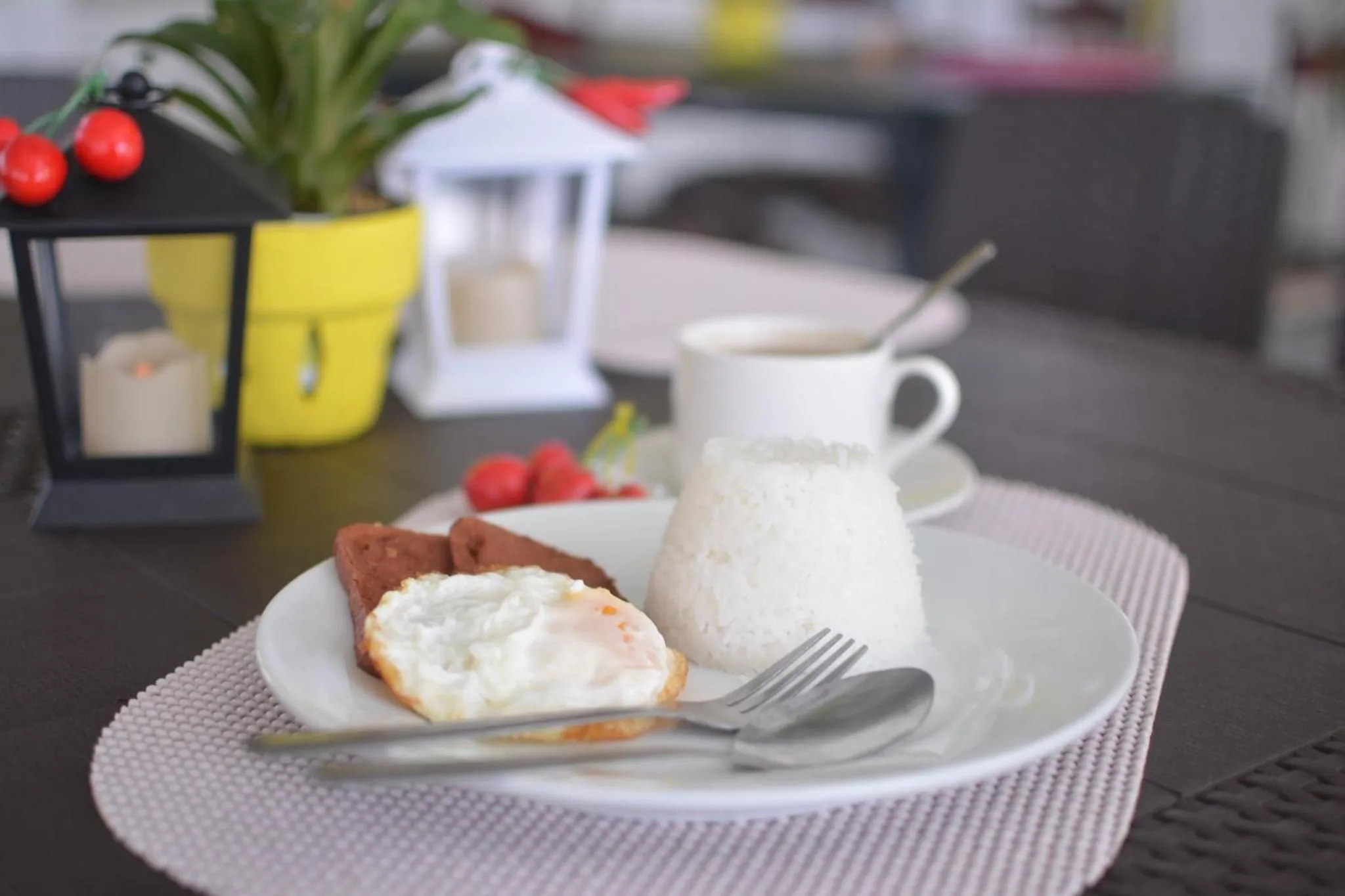 Breakfast in Casa Bicolandia Suites