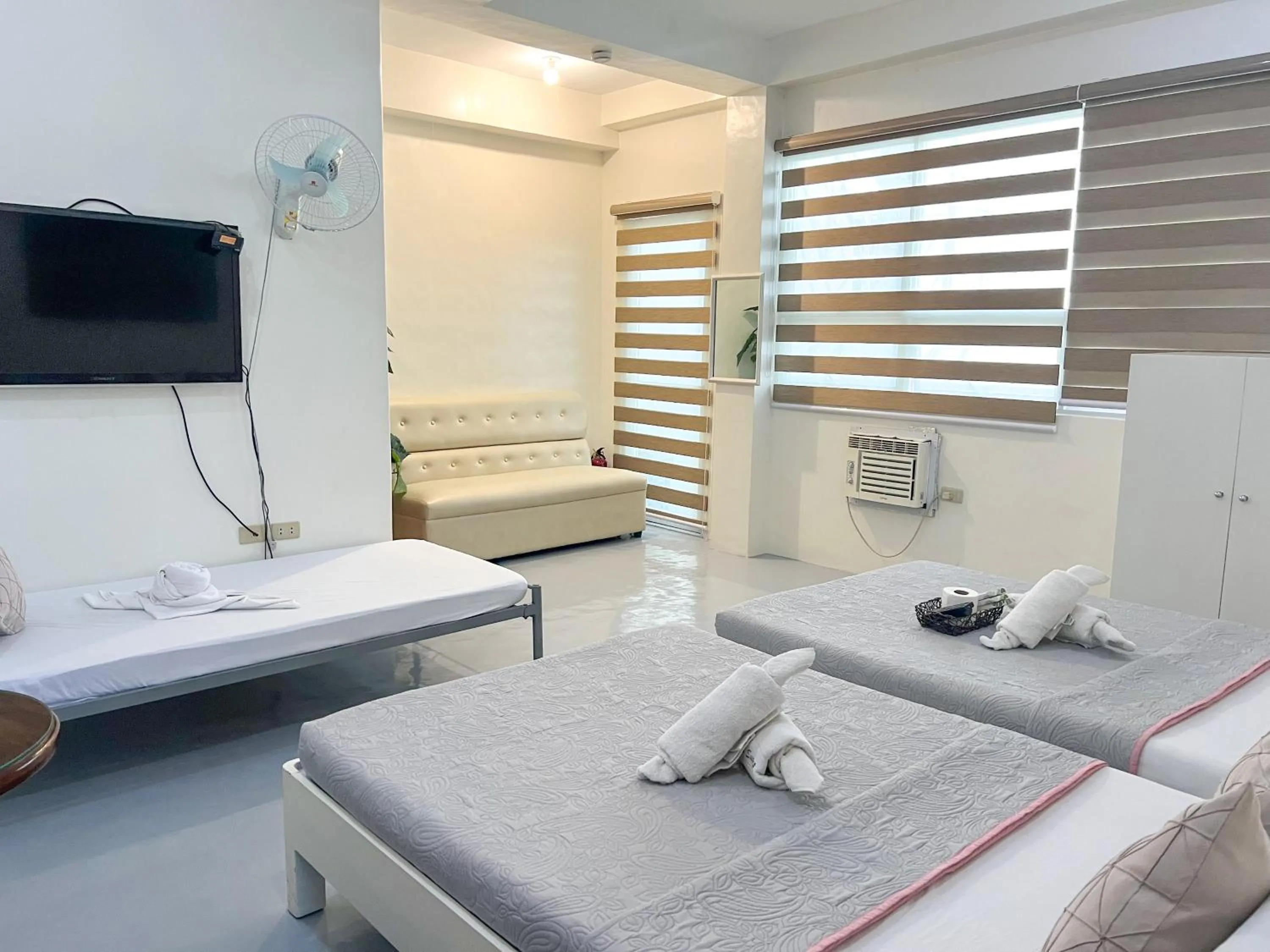 Bed in Casa Bicolandia Suites