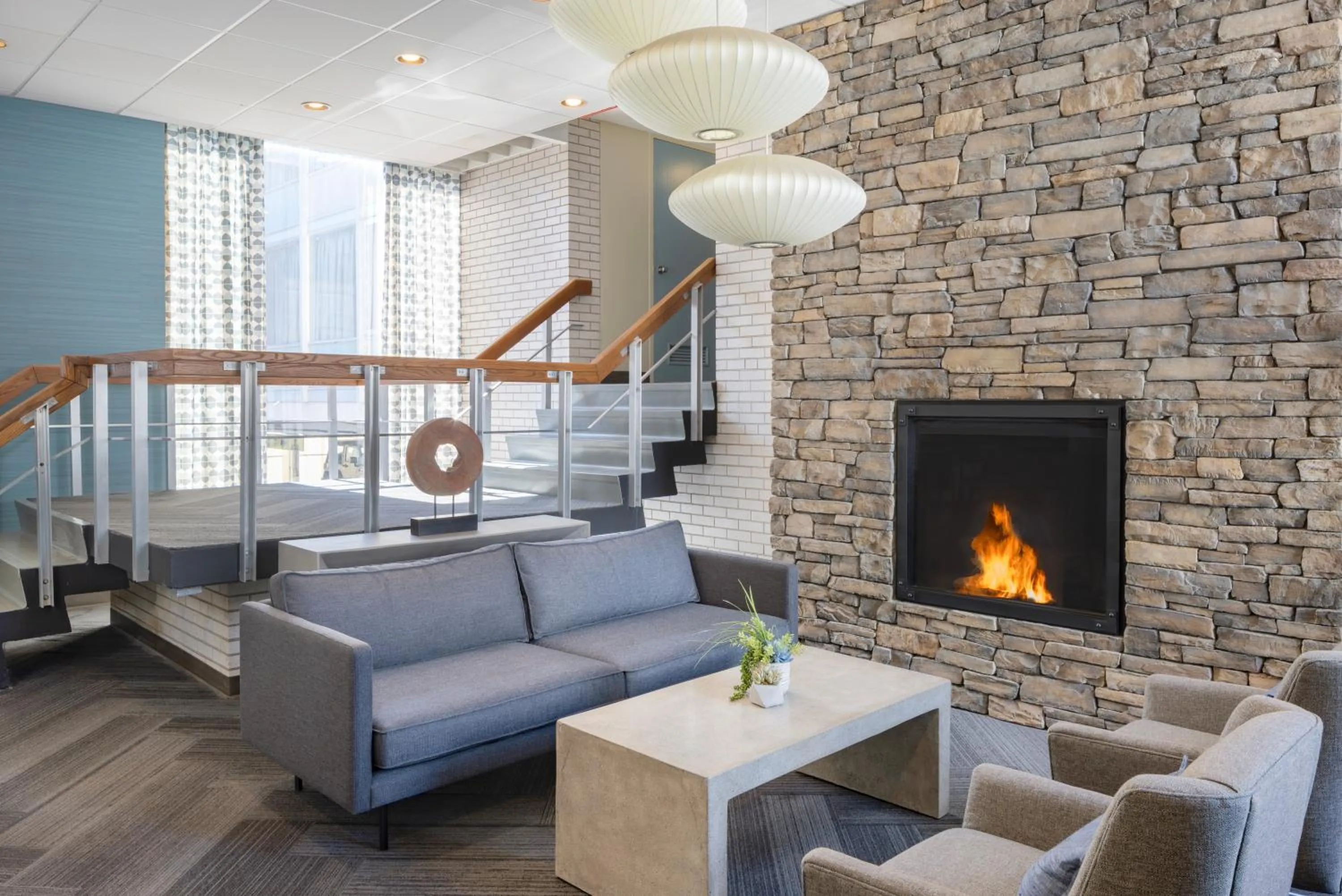 Seating area in Midtown Hotel