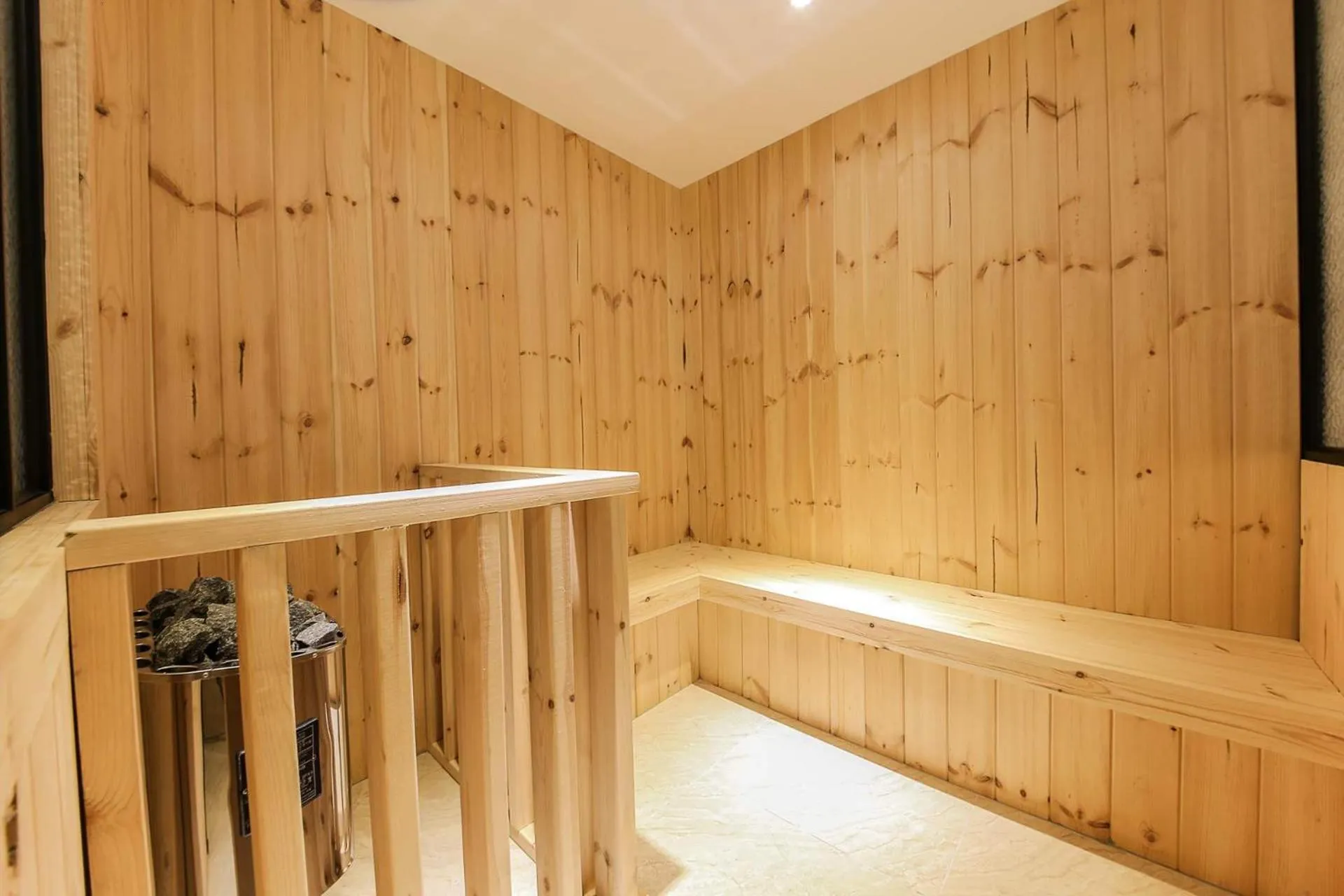 Sauna in Docking Hotel