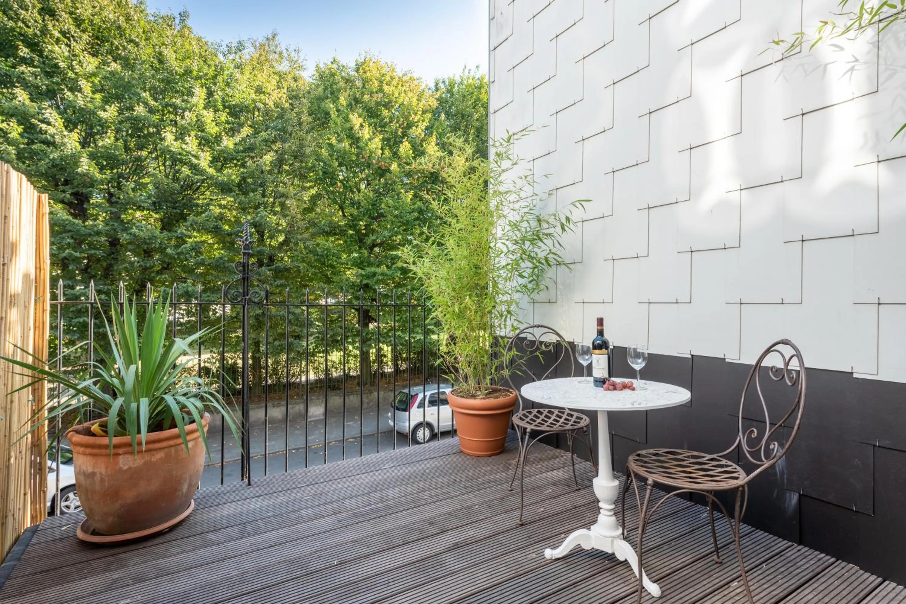 Patio in Newton Boutique Hotel Residences - Brussels EU Area