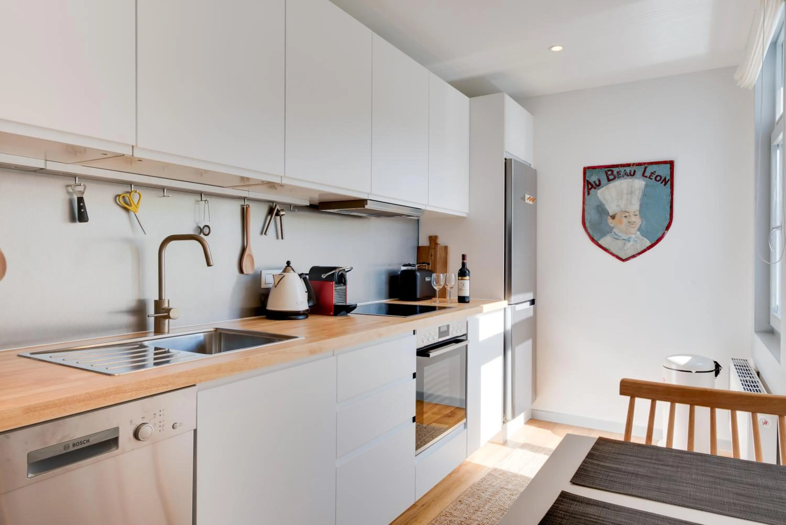 Kitchen or kitchenette in Newton Boutique Hotel Residences - Brussels EU Area