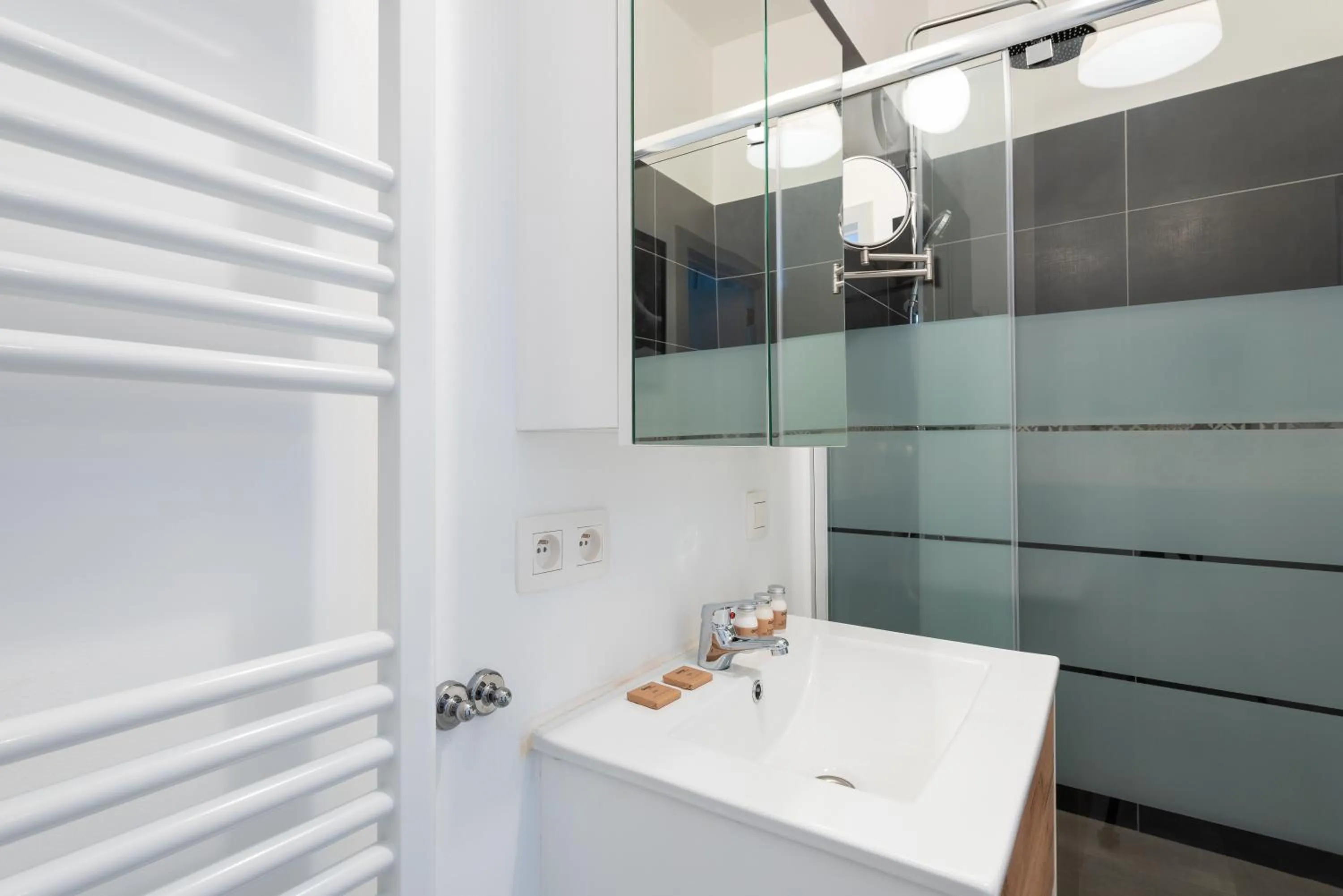 Bathroom in Newton Boutique Hotel Residences - Brussels EU Area