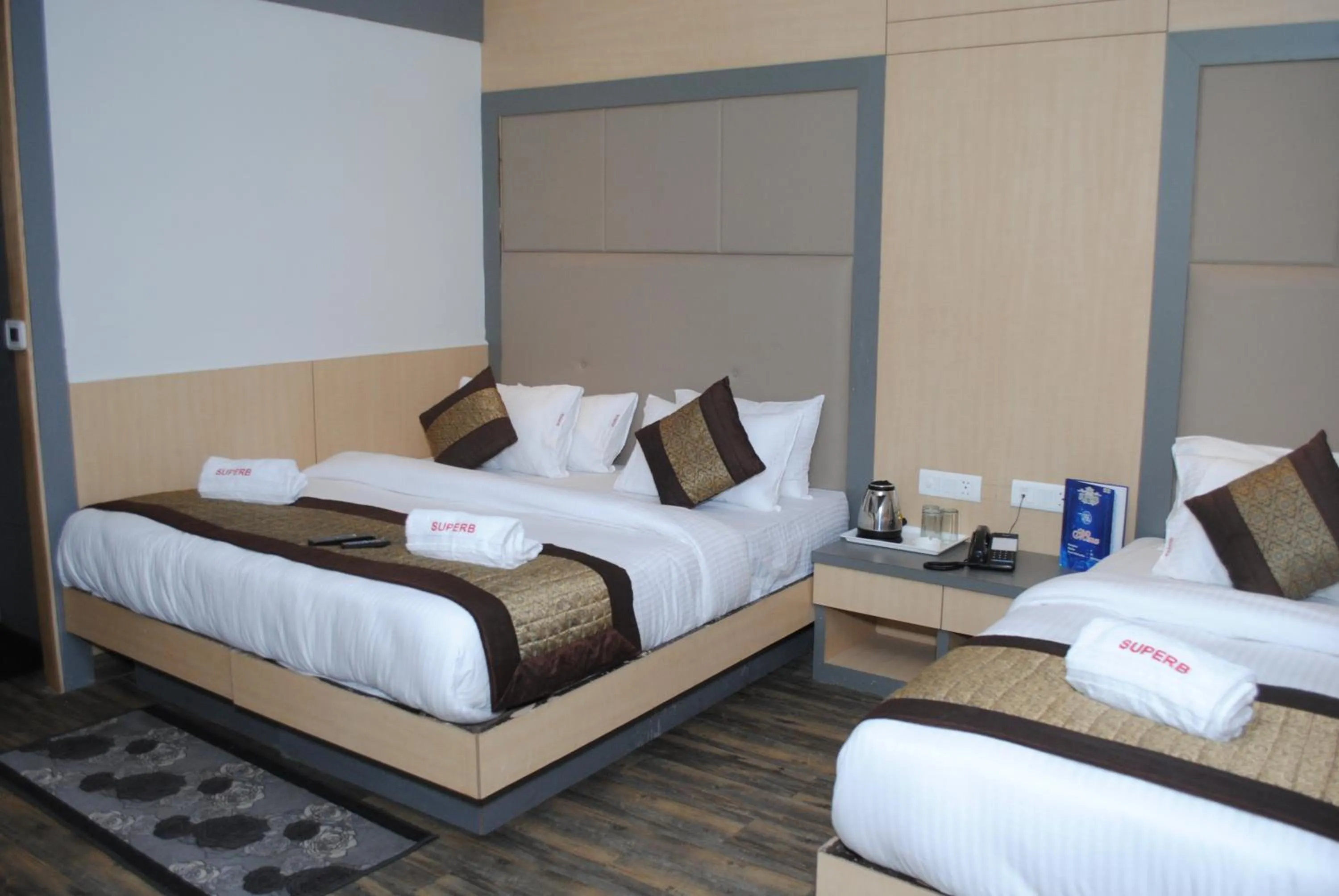 Photo of the whole room, Bed in Hotel Superb 5 Mins Walk From New Delhi Station