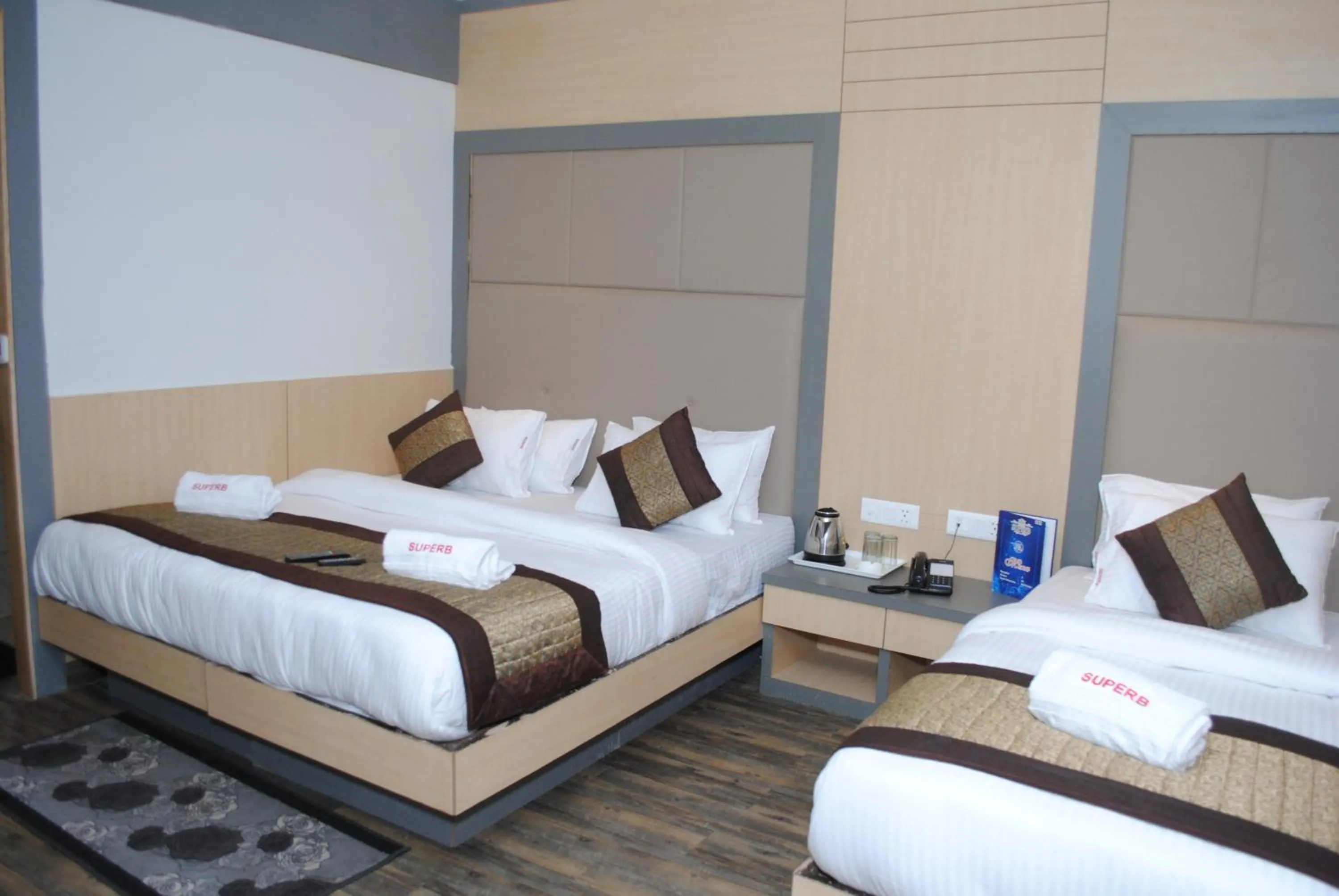 Bedroom, Bed in Hotel Superb 5 Mins Walk From New Delhi Station