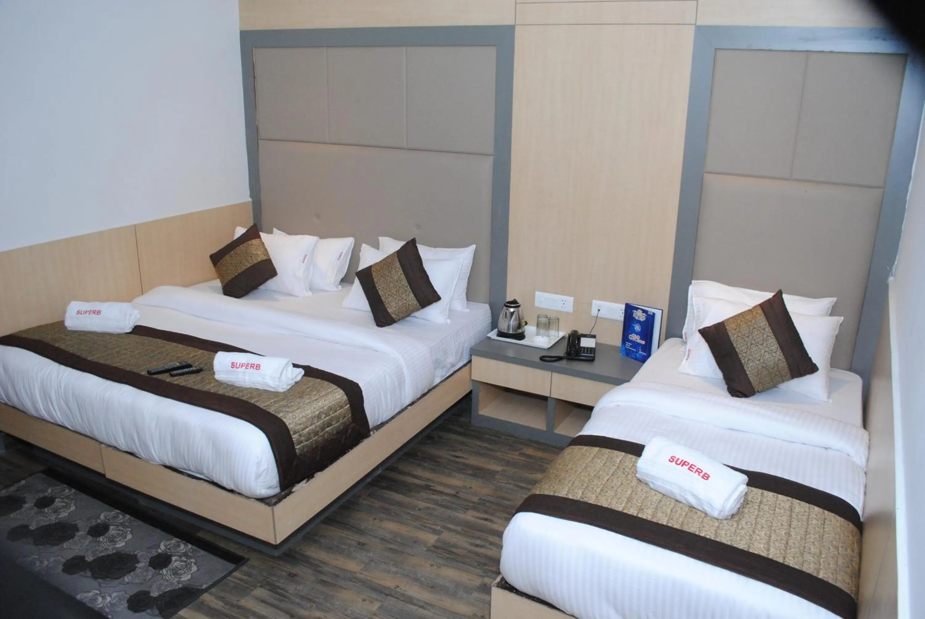 Bedroom, Bed in Hotel Superb 5 Mins Walk From New Delhi Station