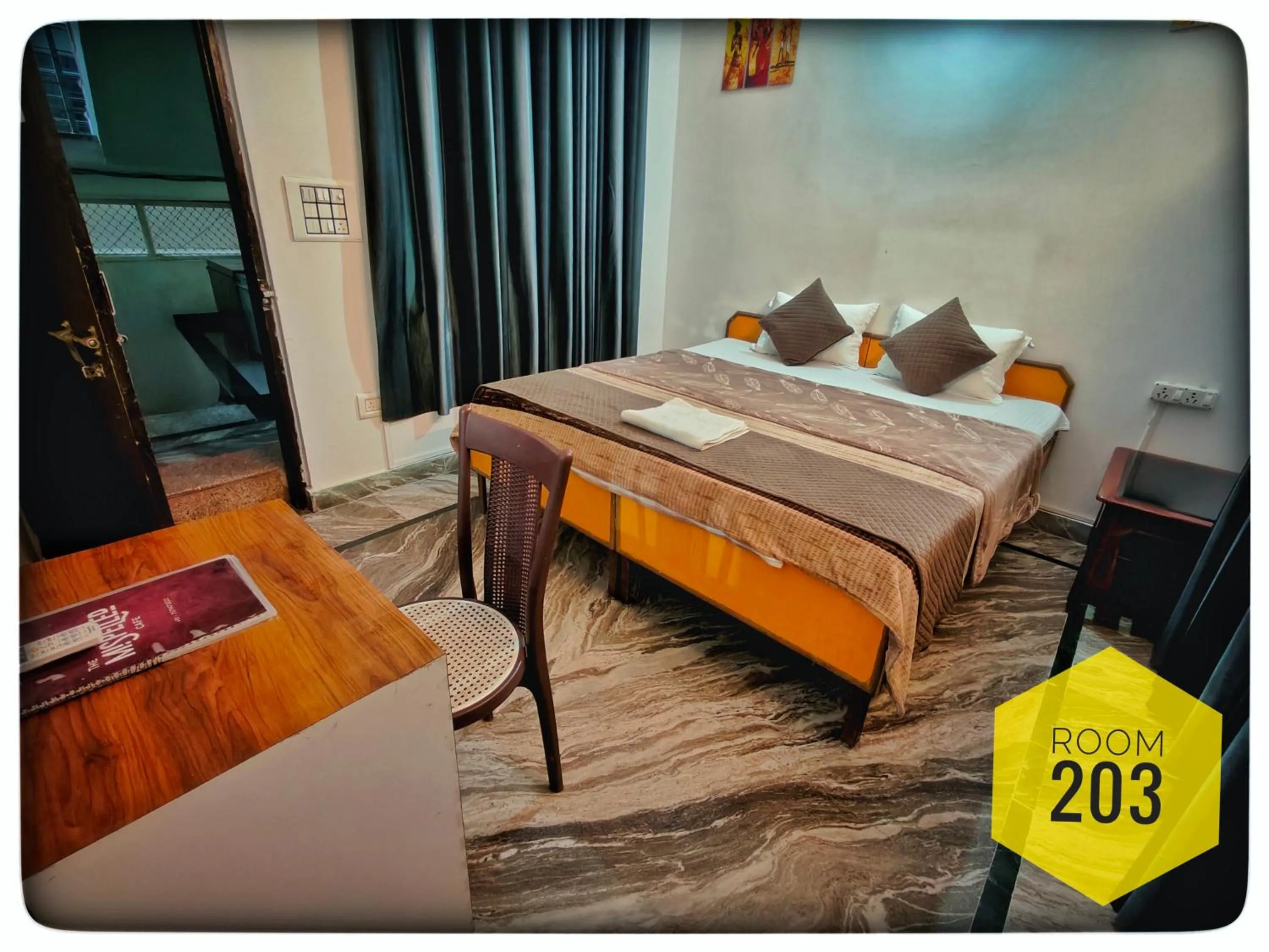 Bed in Shri Ganga View Guest House