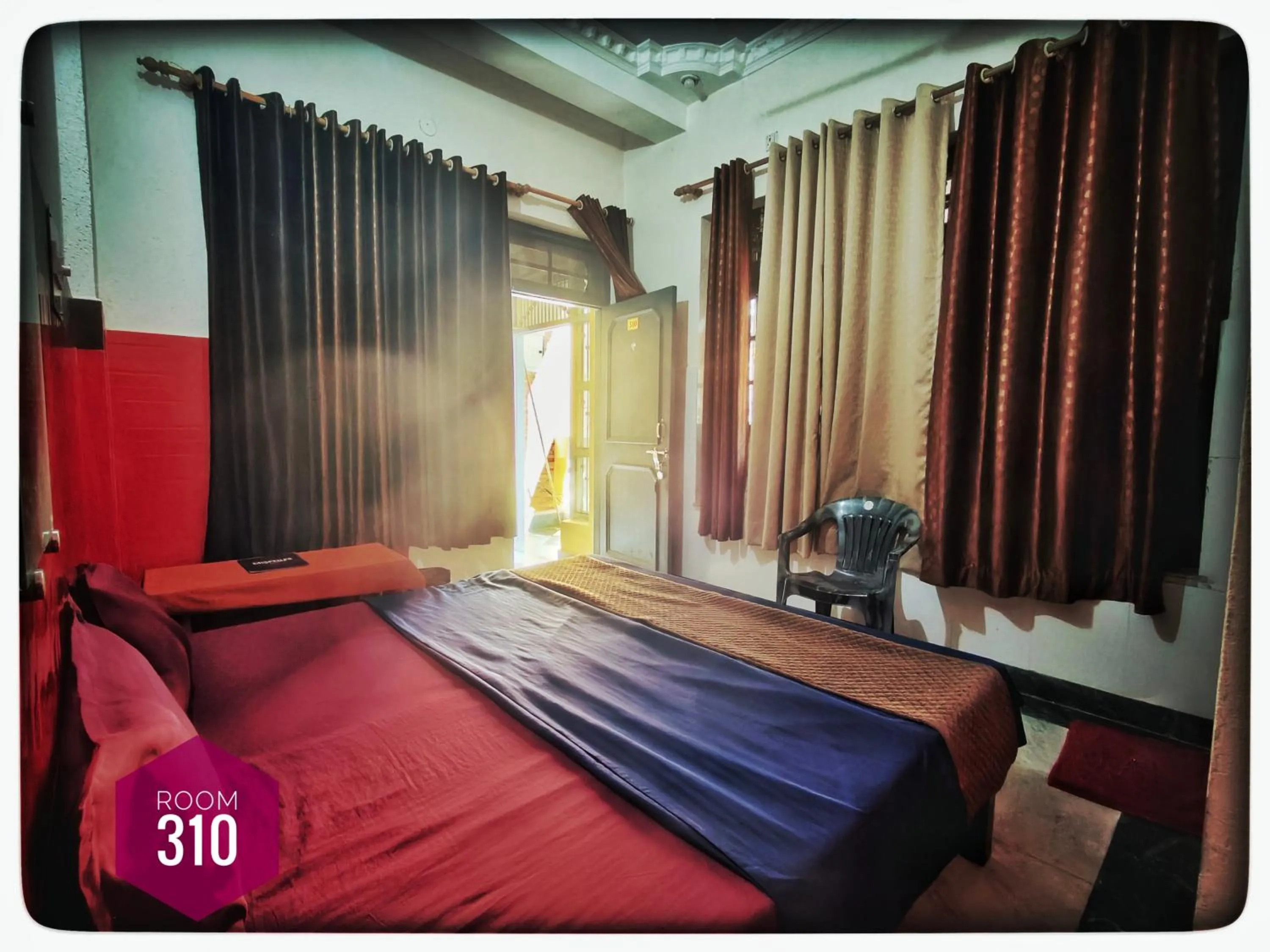 Bed in Shri Ganga View Guest House