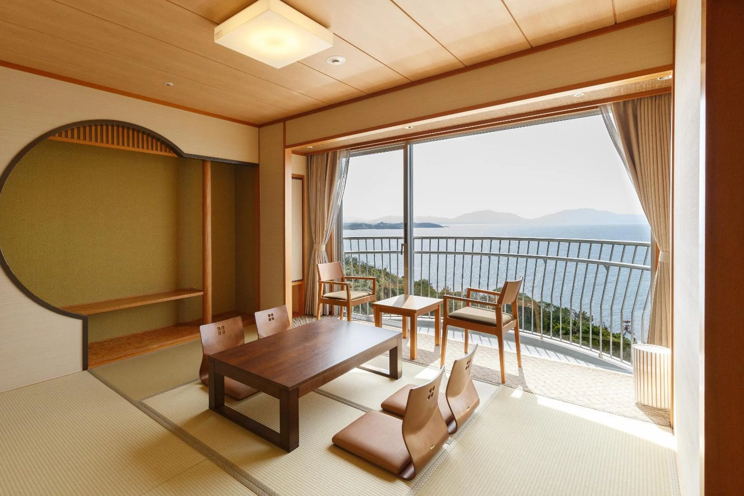 Photo of the whole room in KAMENOI HOTEL Genkainada