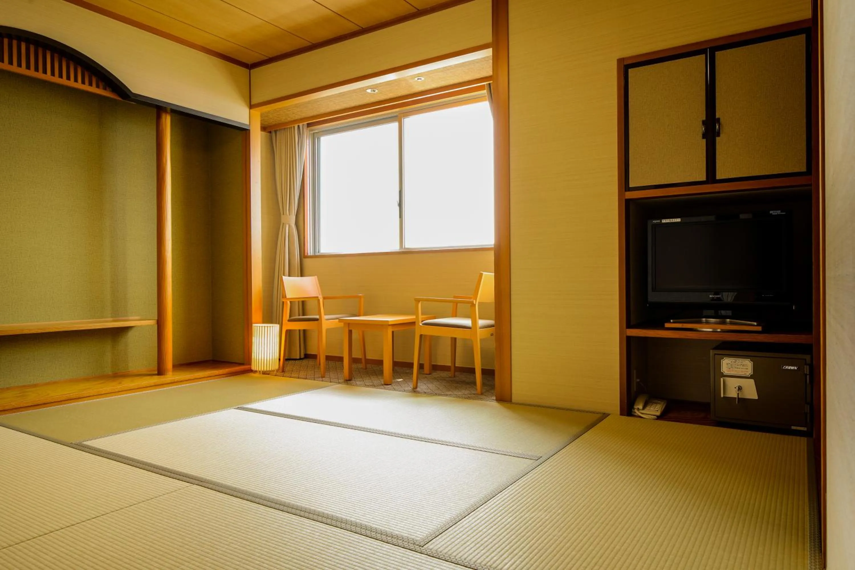 Photo of the whole room in KAMENOI HOTEL Genkainada