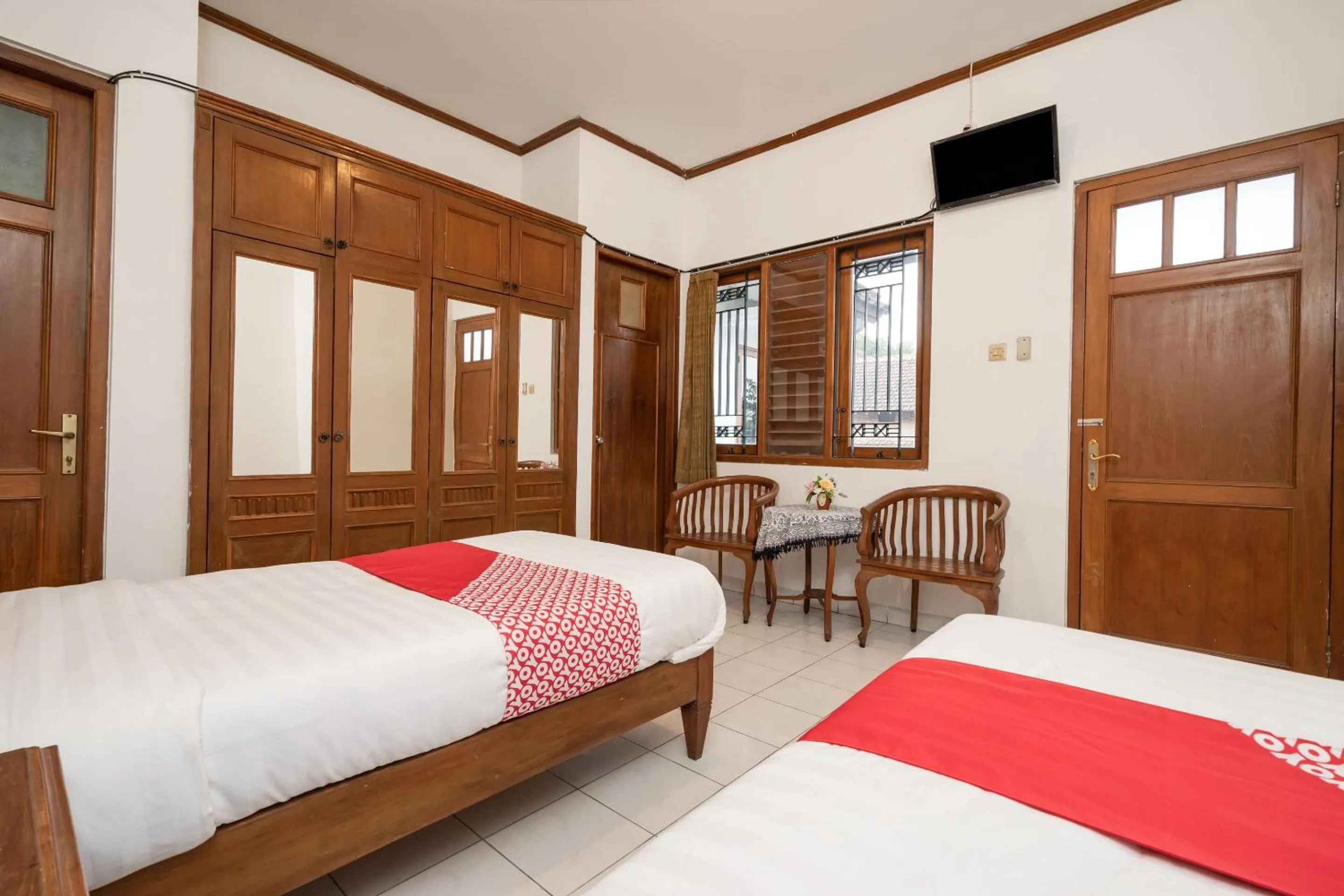 Bedroom in Hotel O Omah Duwet