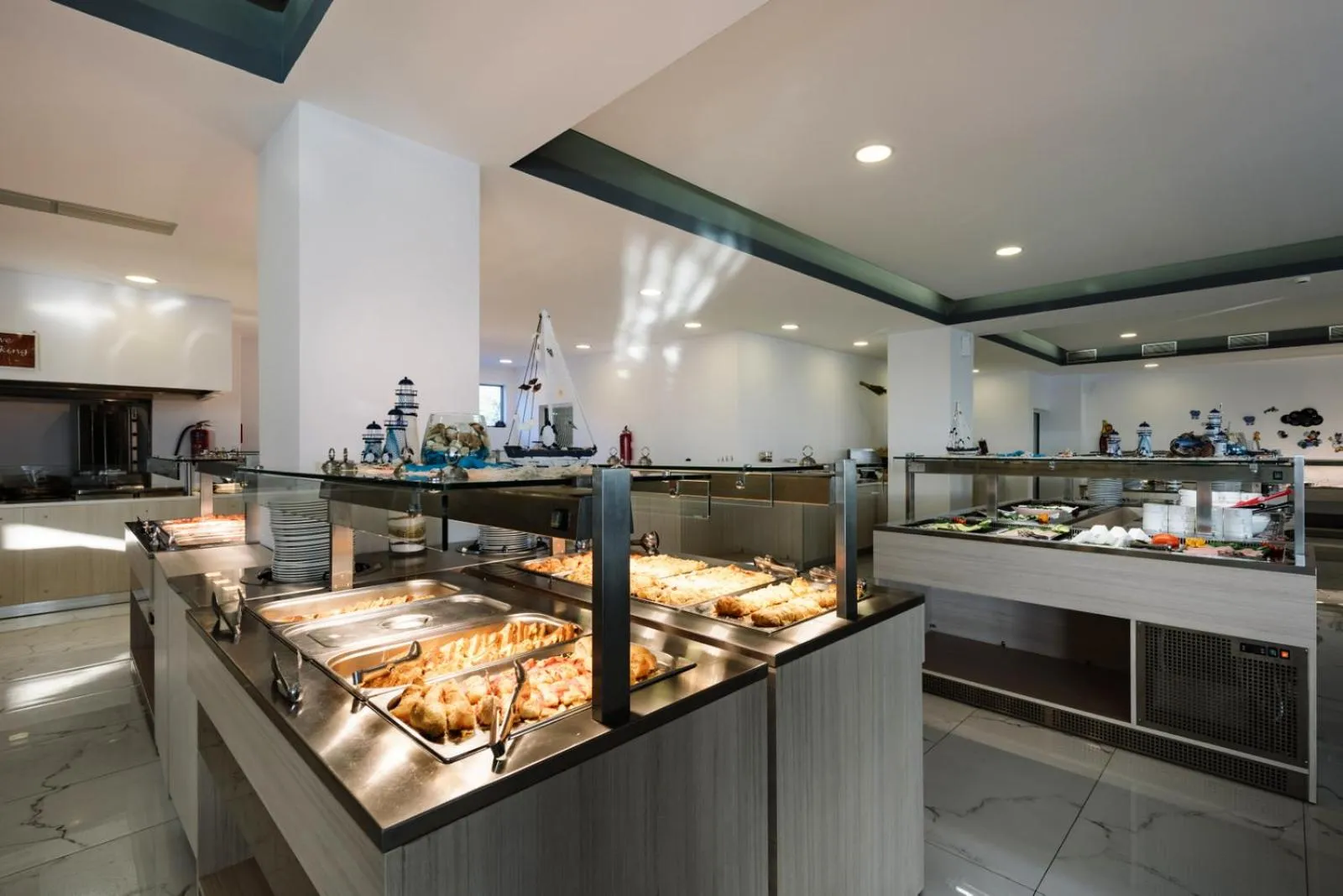 Restaurant/places to eat in Caretta Paradise Resort & WaterPark