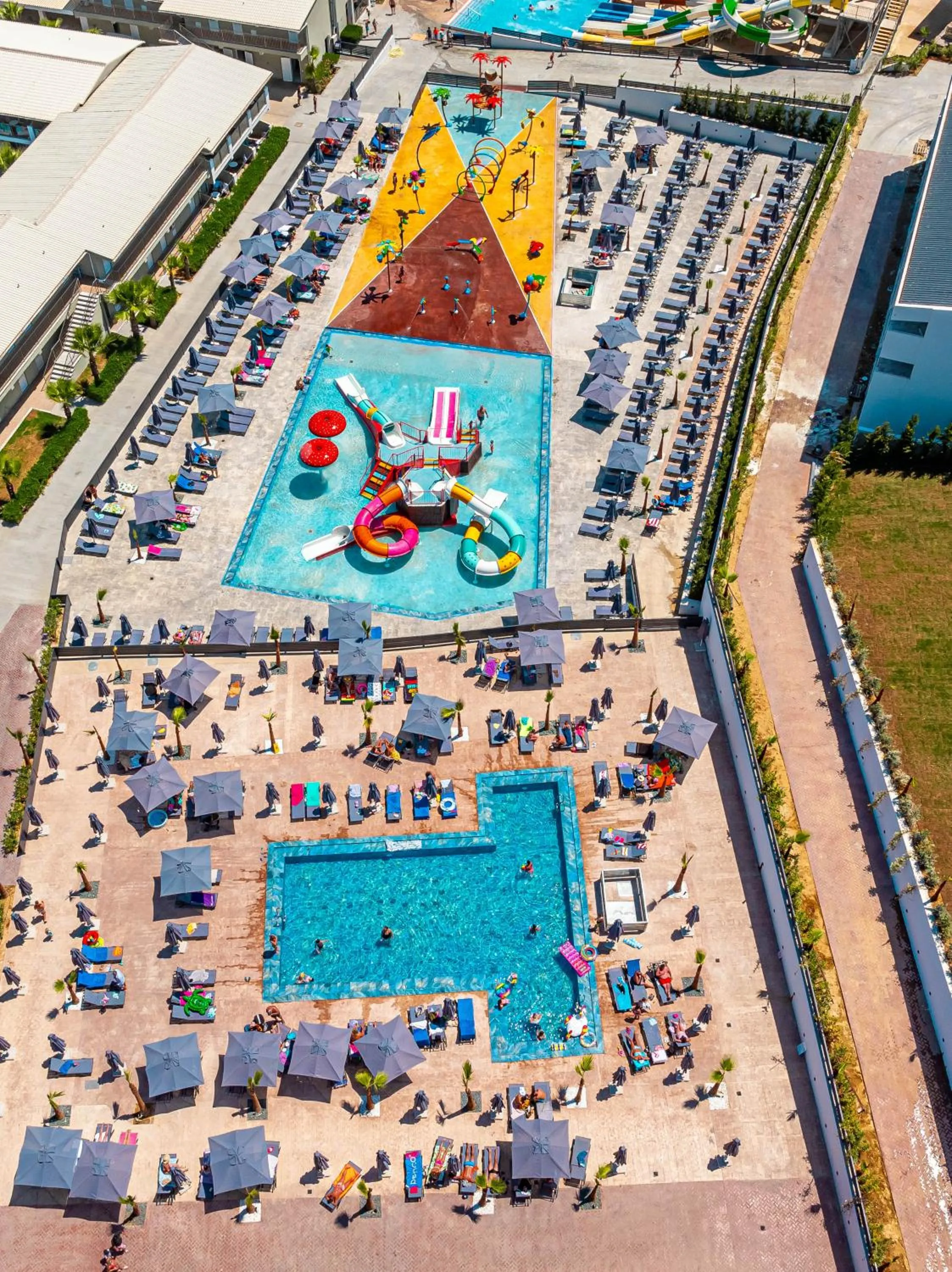 Aqua park in Caretta Paradise Resort & WaterPark