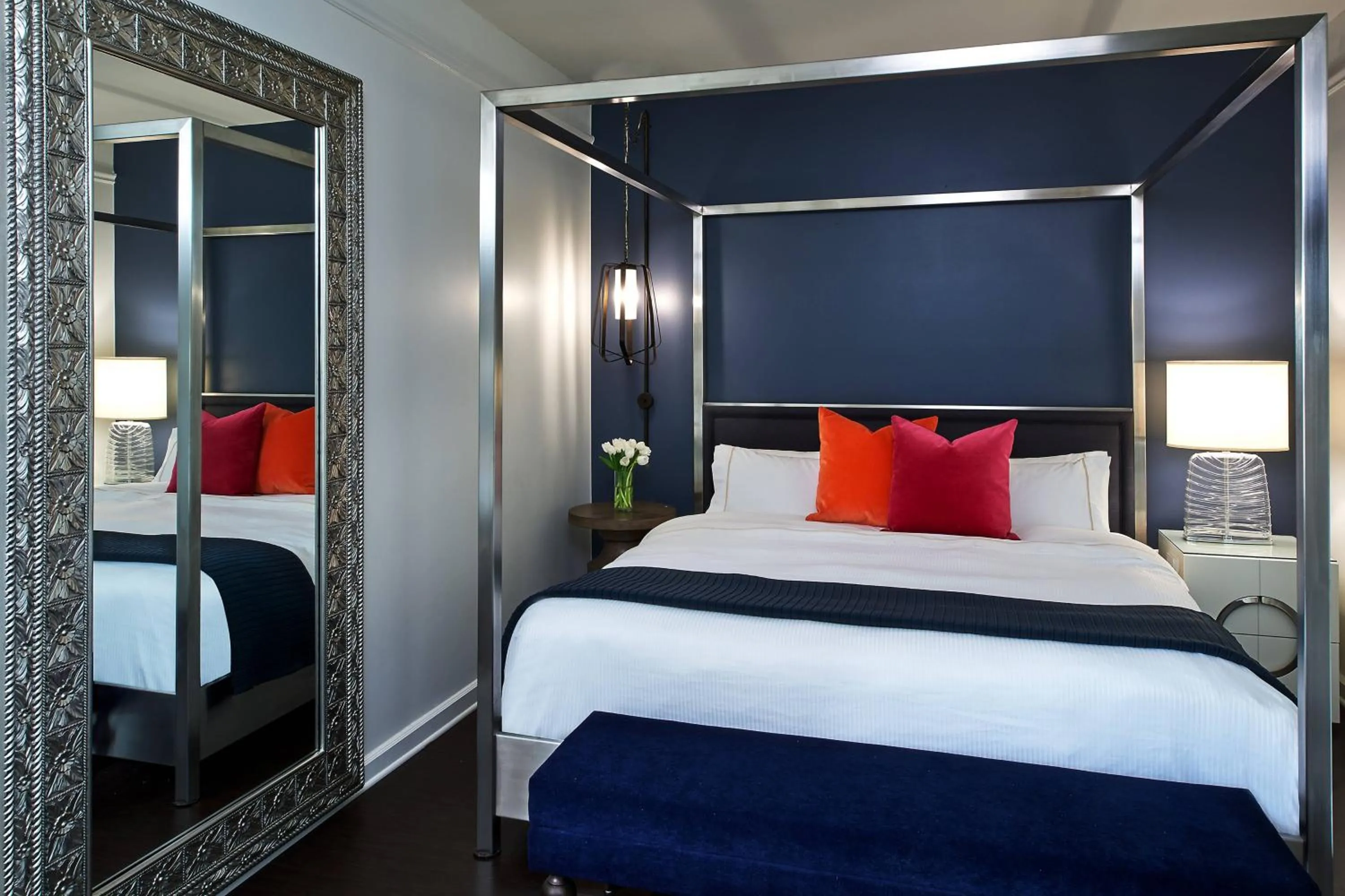 Photo of the whole room, Bed in Hotel Colonnade Coral Gables, Autograph Collection