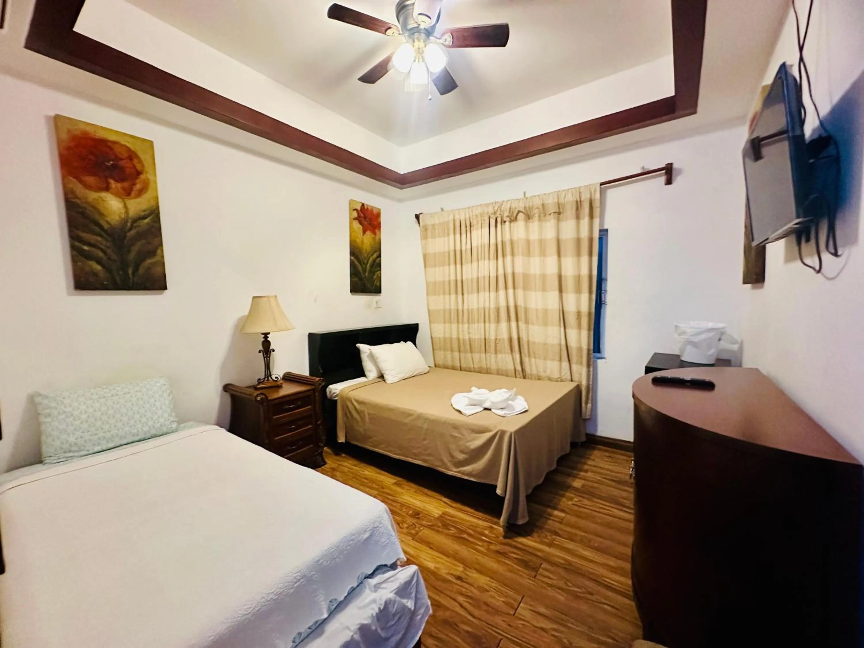 Photo of the whole room, Bed in Hotel Royal Blue & Golf Cart Rental