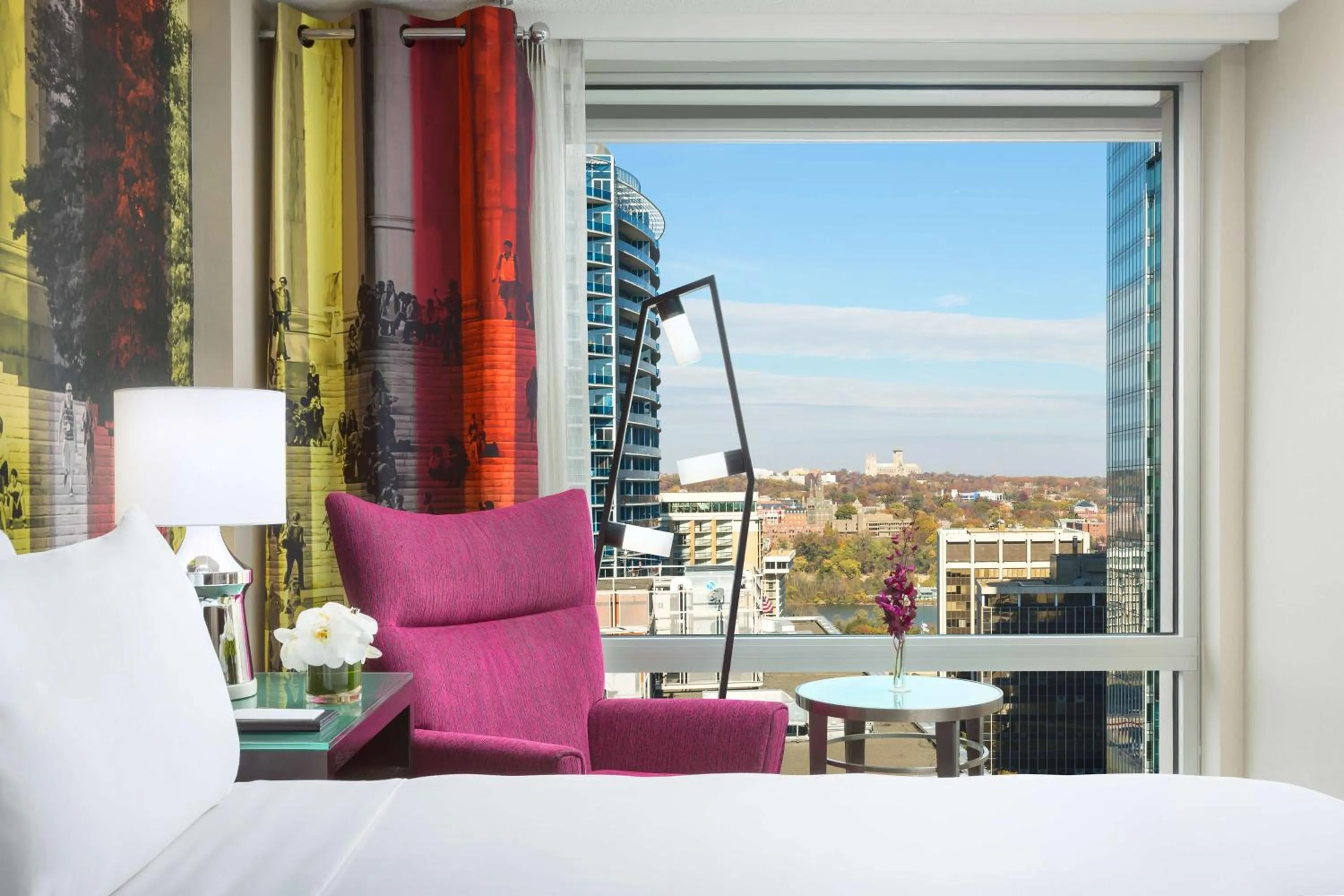 Photo of the whole room in Hyatt Centric Arlington