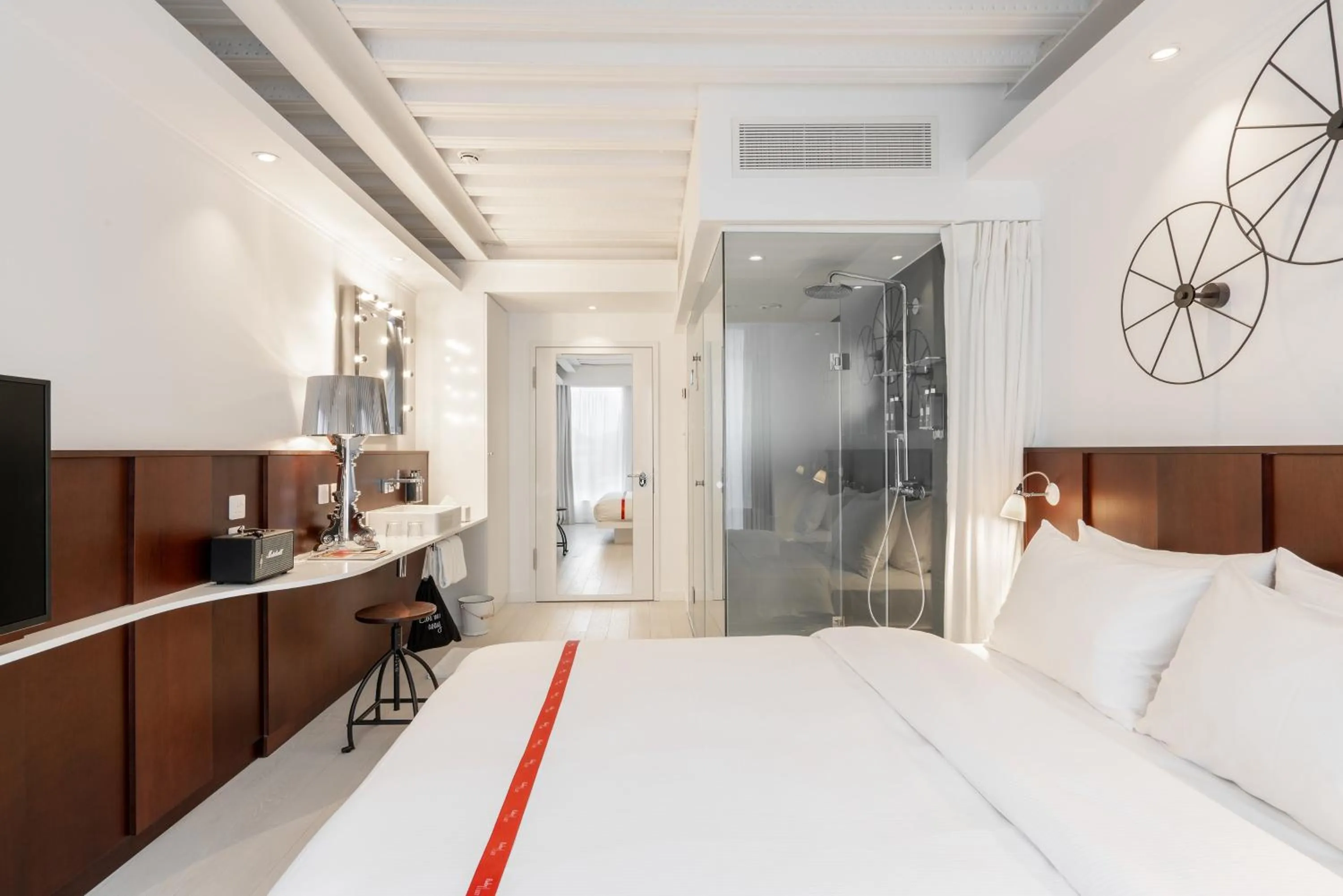 Photo of the whole room, Bed in Ruby Lucy Hotel London by IHG