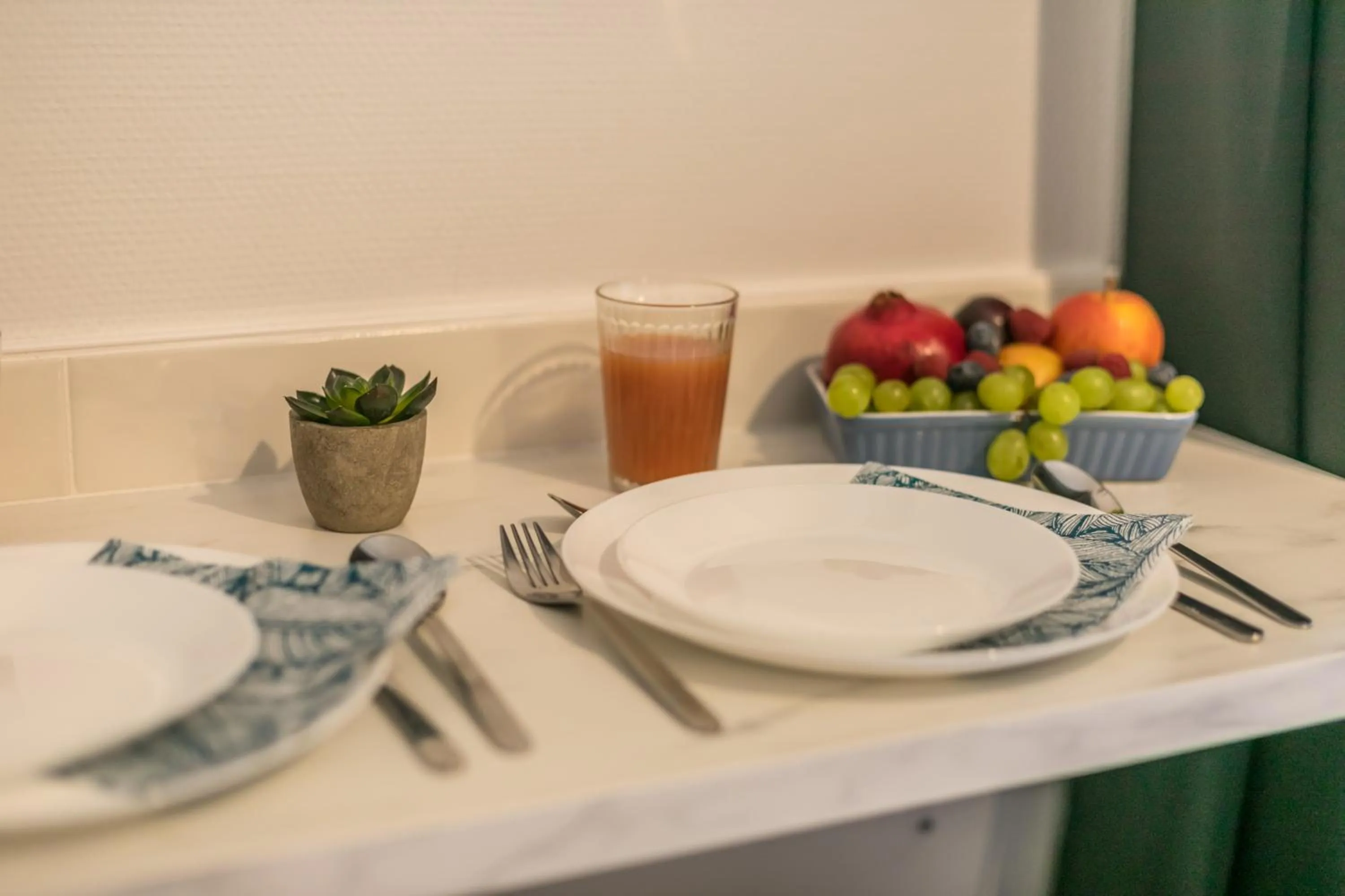Dining area in WS Louvre - Richelieu