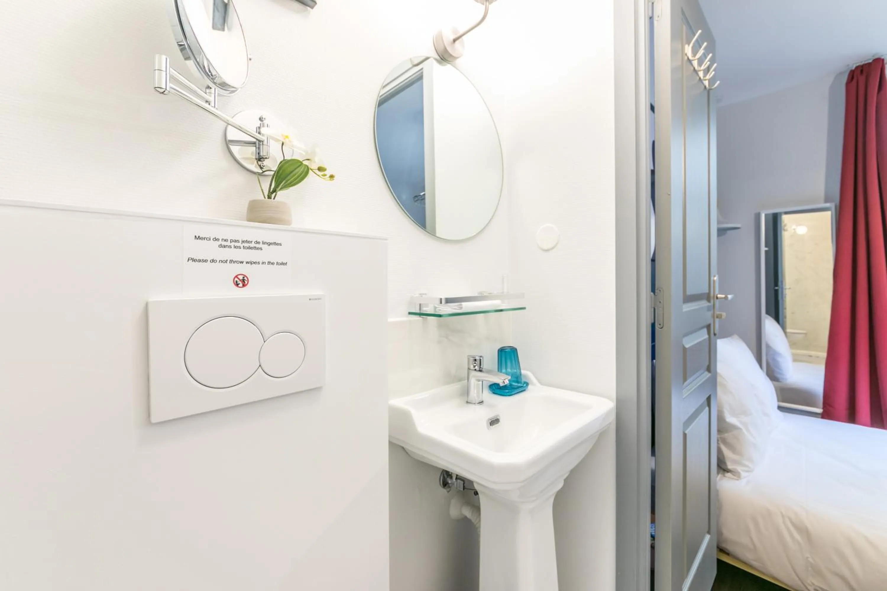 Bathroom, Bed in WS Louvre - Richelieu