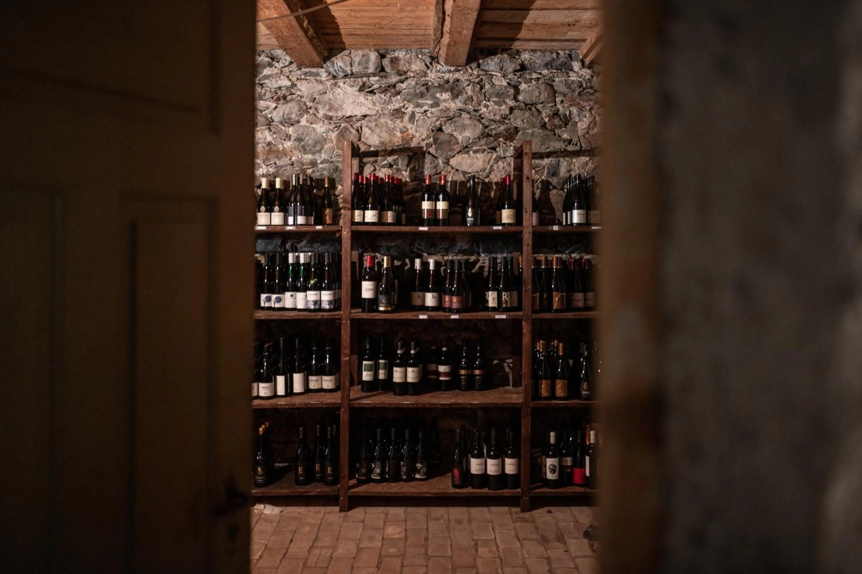 Restaurant/places to eat in flurin Suites