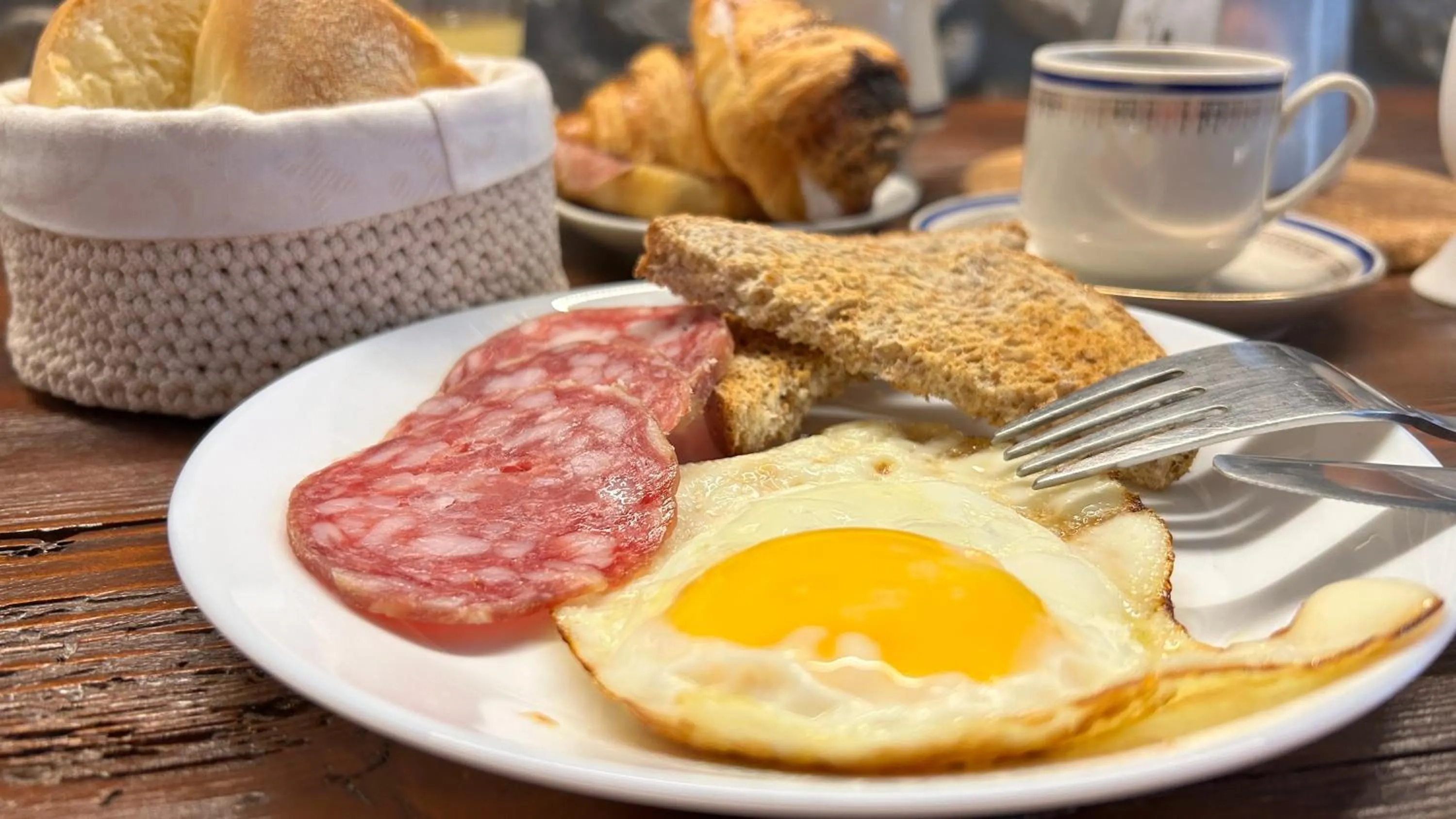 Breakfast in Domus Iulii