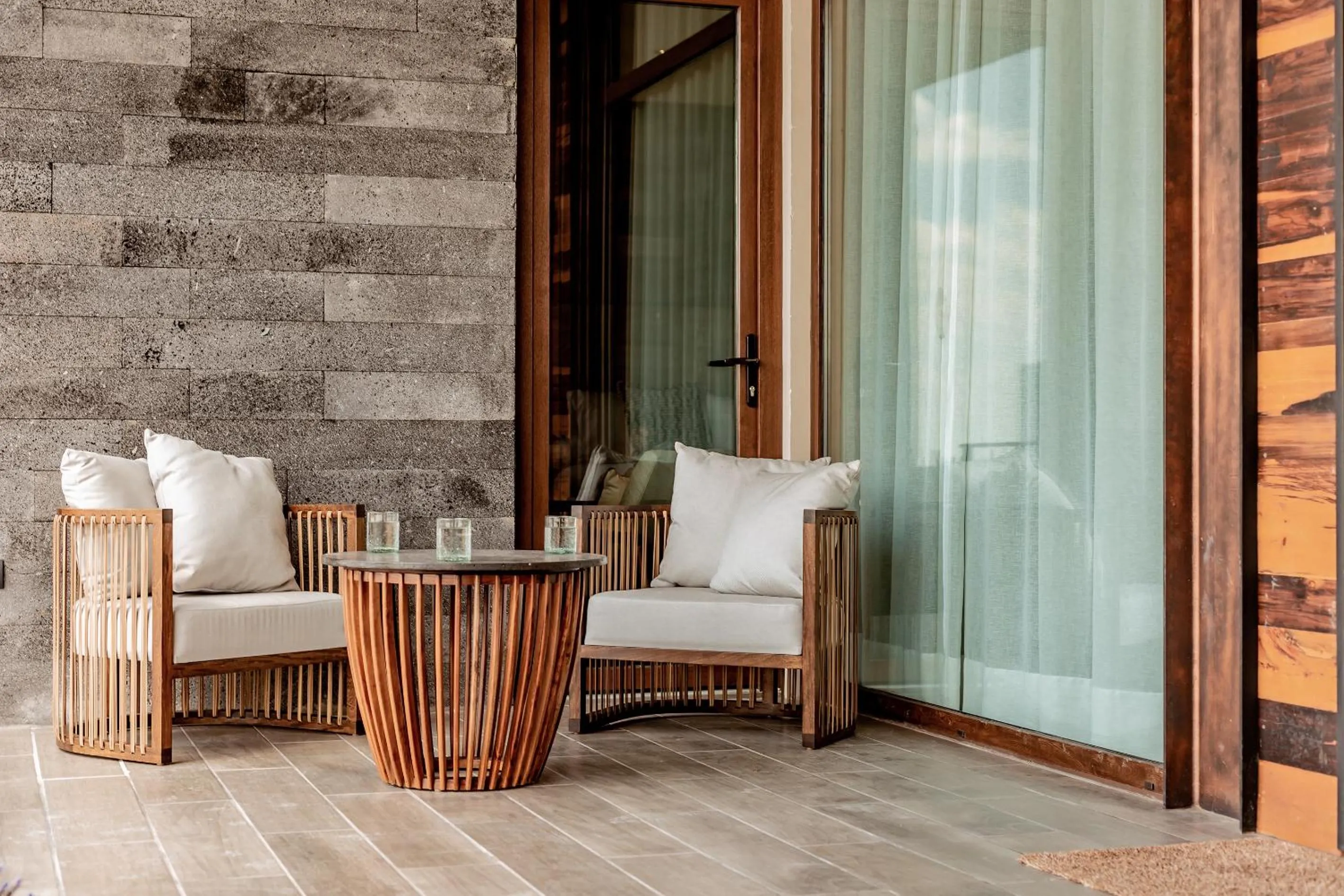 Balcony/Terrace in Casa Raíces Hotel Luxury & Viñedo