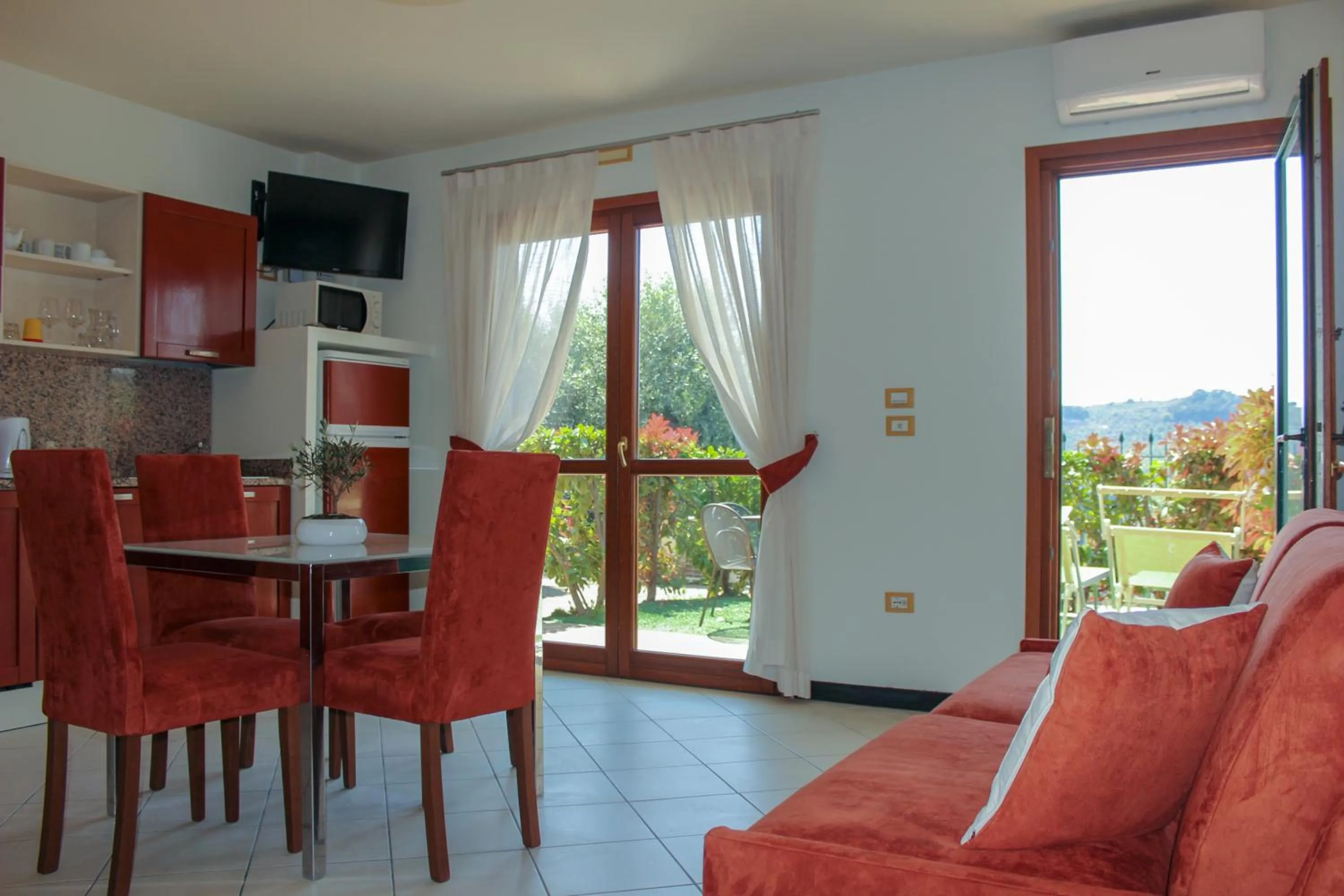 Kitchen or kitchenette in Villa Giada Resort