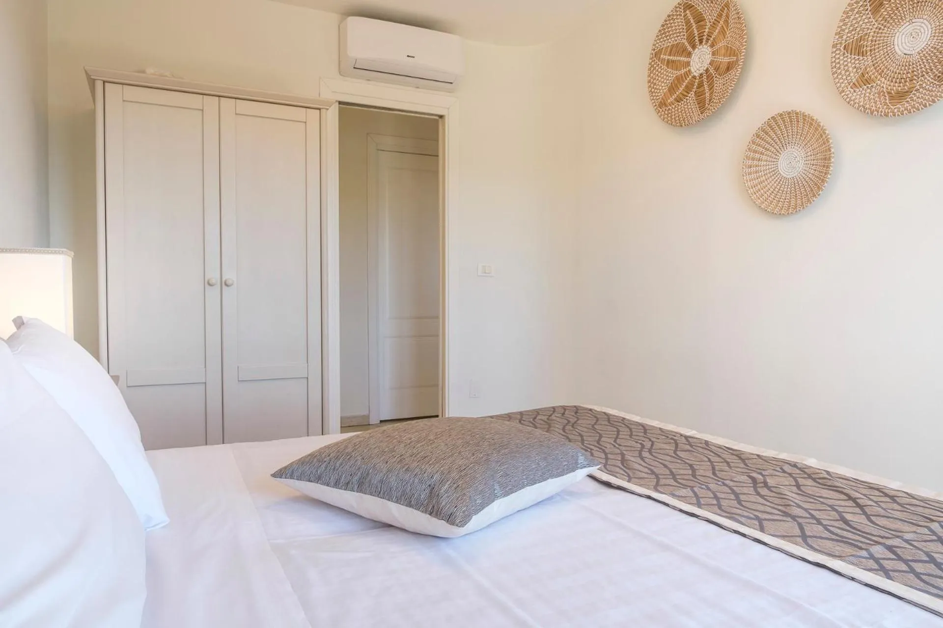 Bed in Villa Giada Resort