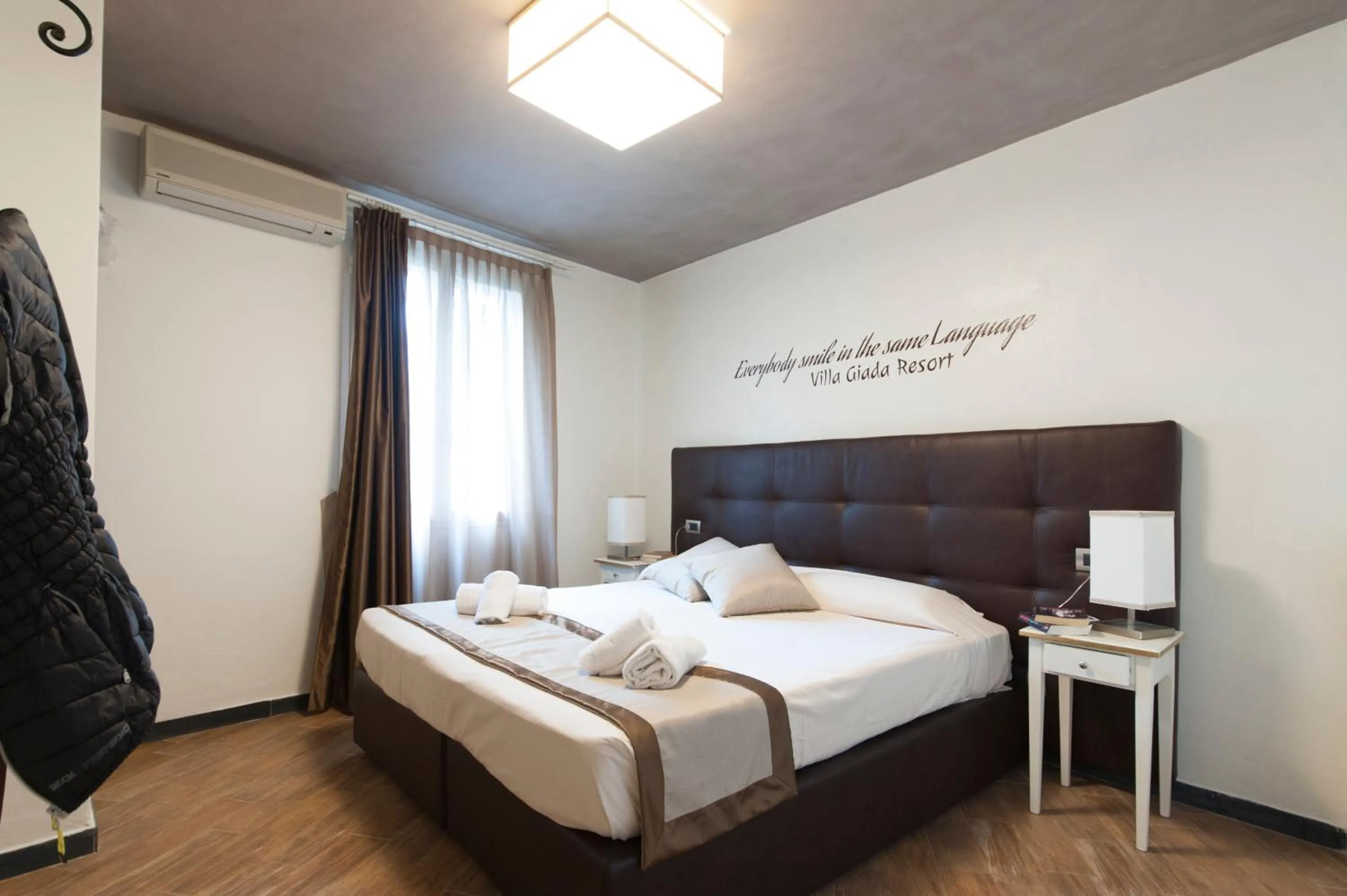 Bedroom, Bed in Villa Giada Resort