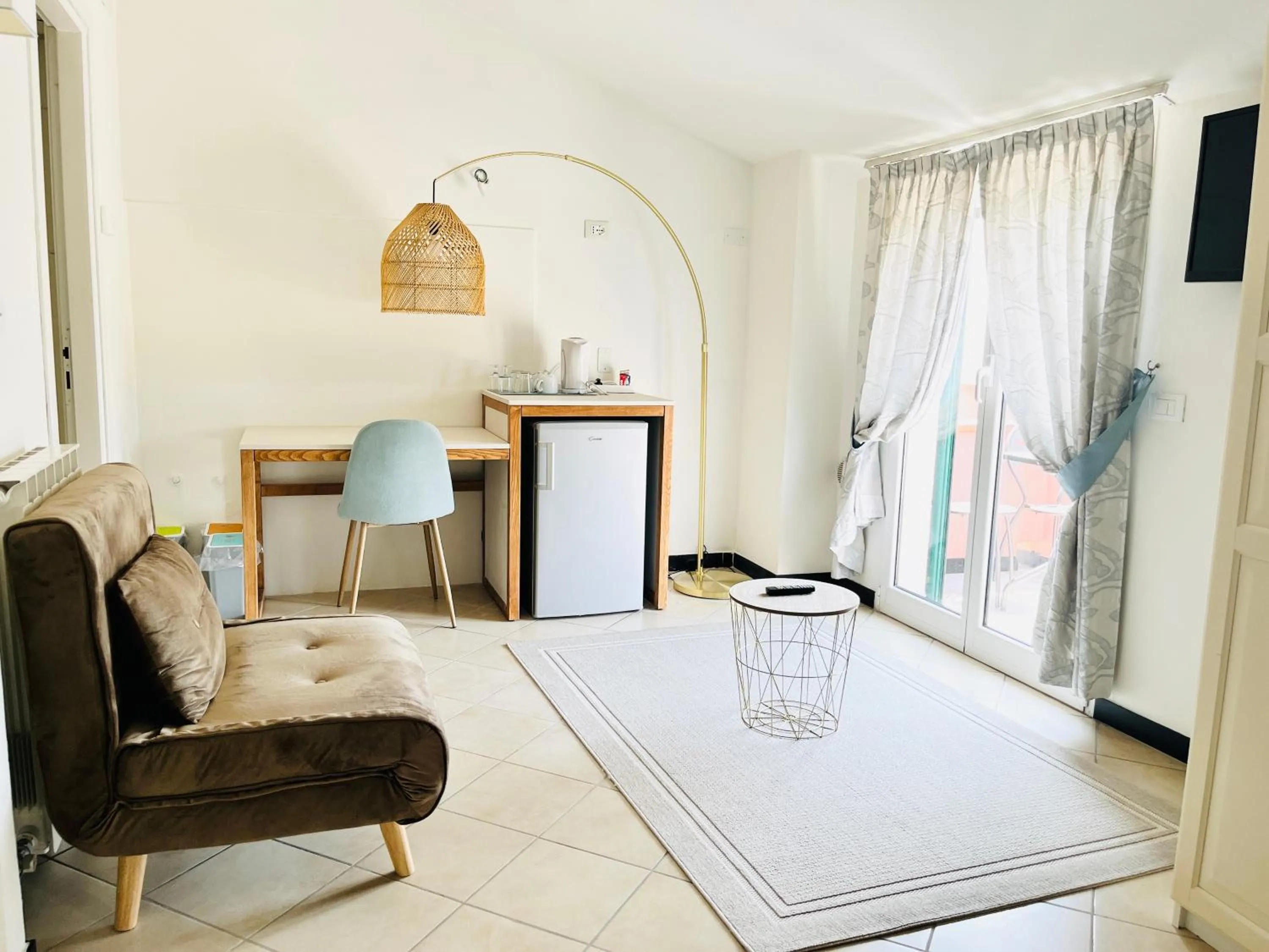 Living room, Bed in Villa Giada Resort