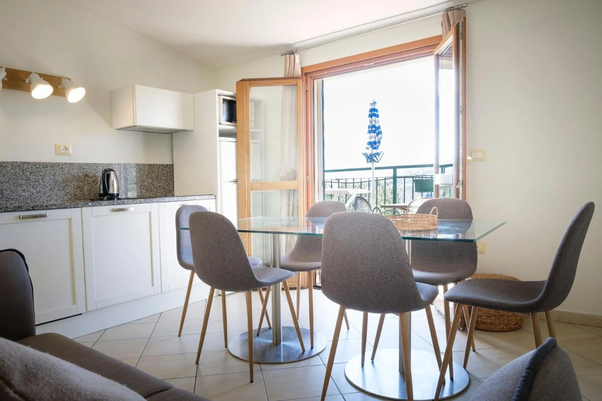 Kitchen or kitchenette in Villa Giada Resort