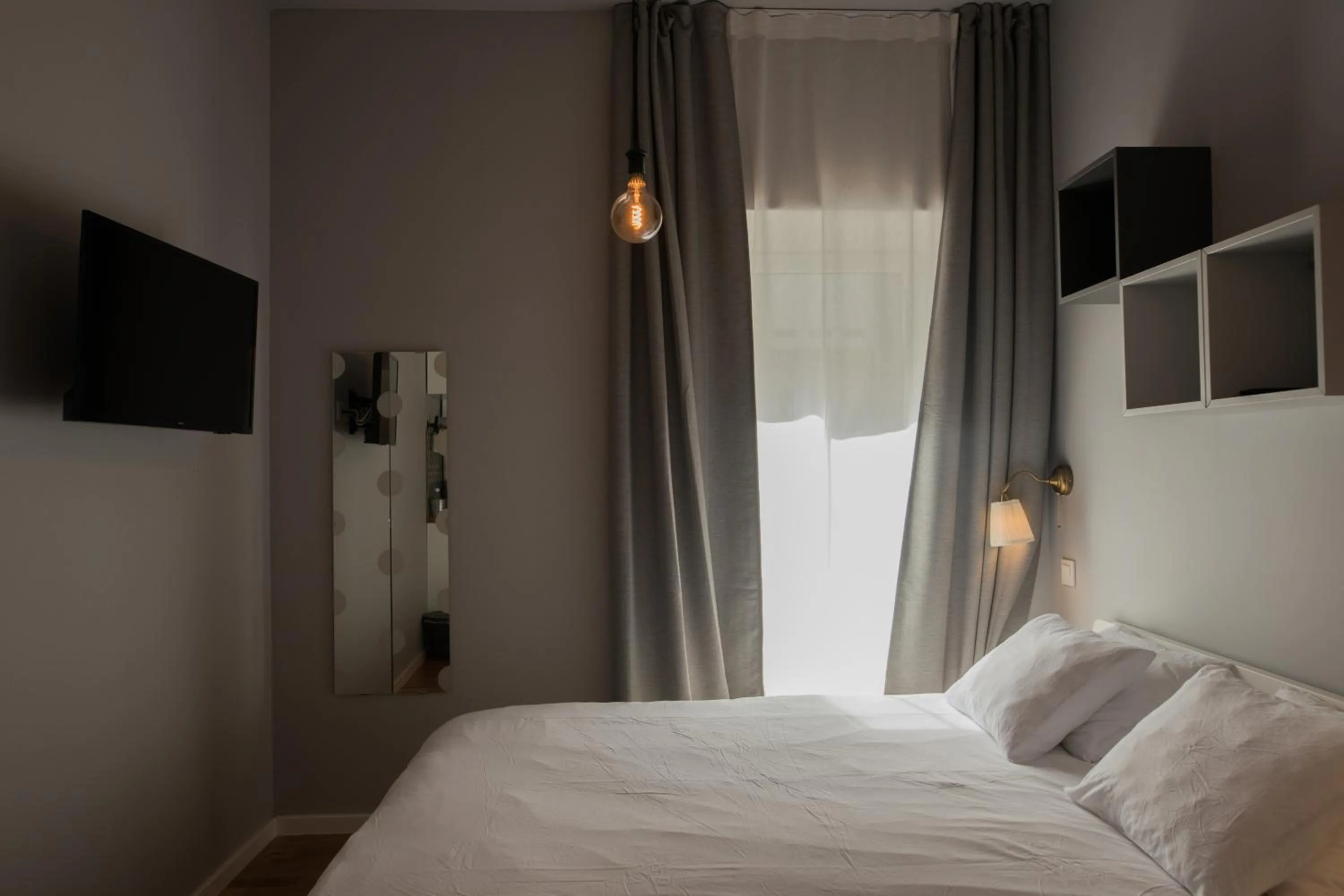 Bed in SMILE&LOVE REPUBLIC ZAGREB CENTER