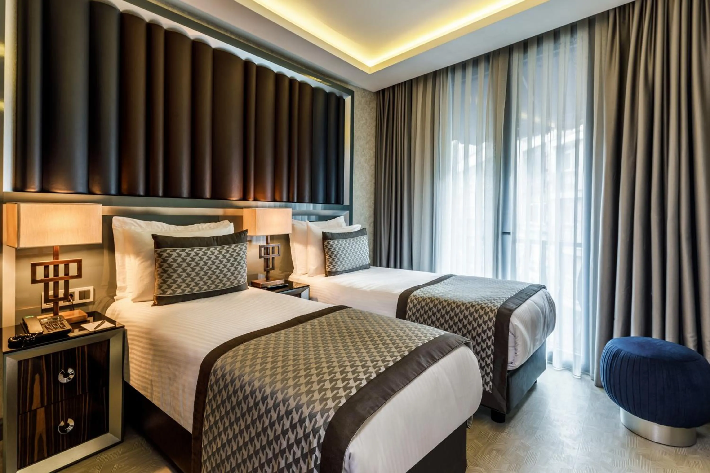 Photo of the whole room, Bed in Euro Design Hotel