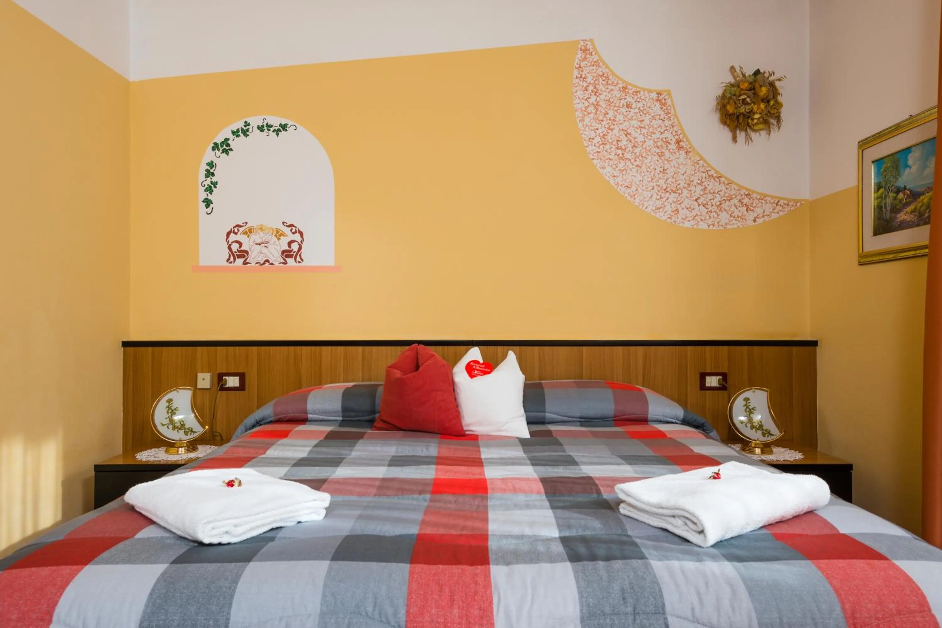 Photo of the whole room, Bed in Animae Natura Hotel