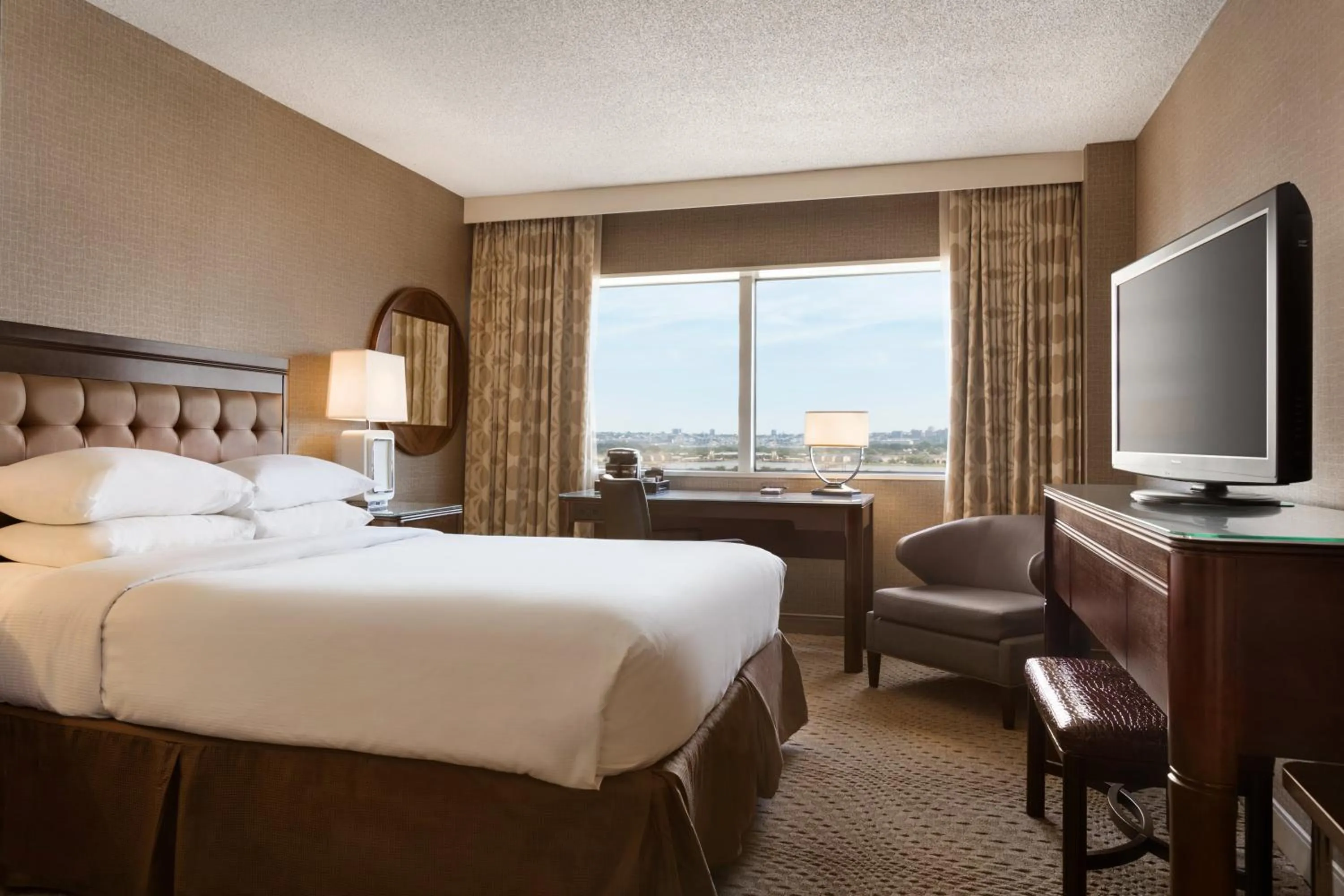 Bedroom in The Park Hotel at Meadowlands