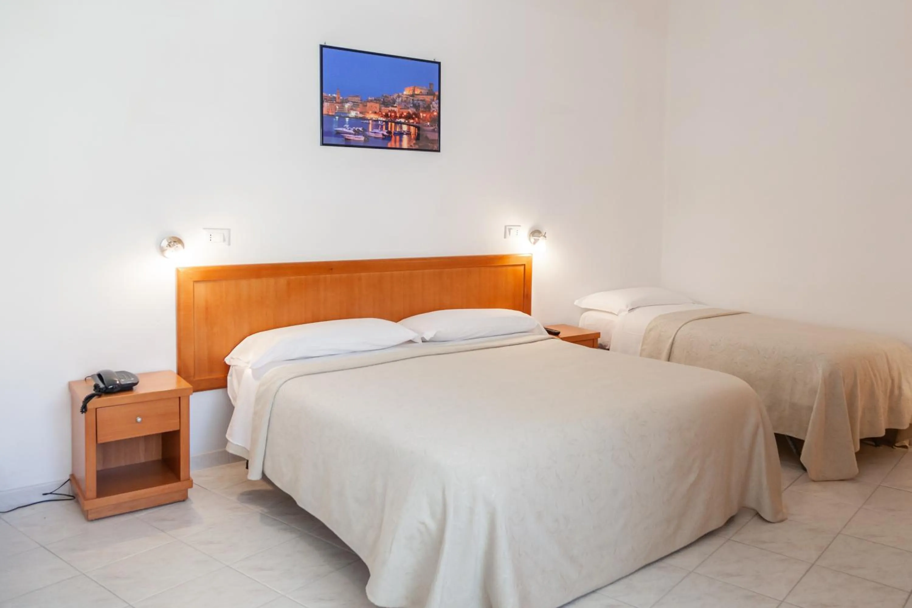 Bedroom in Hotel Viola