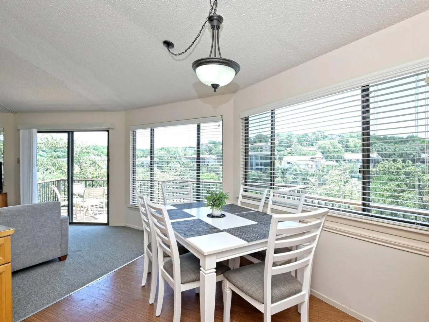 Lakefront Bungalow with Community PoolHot Tub #8