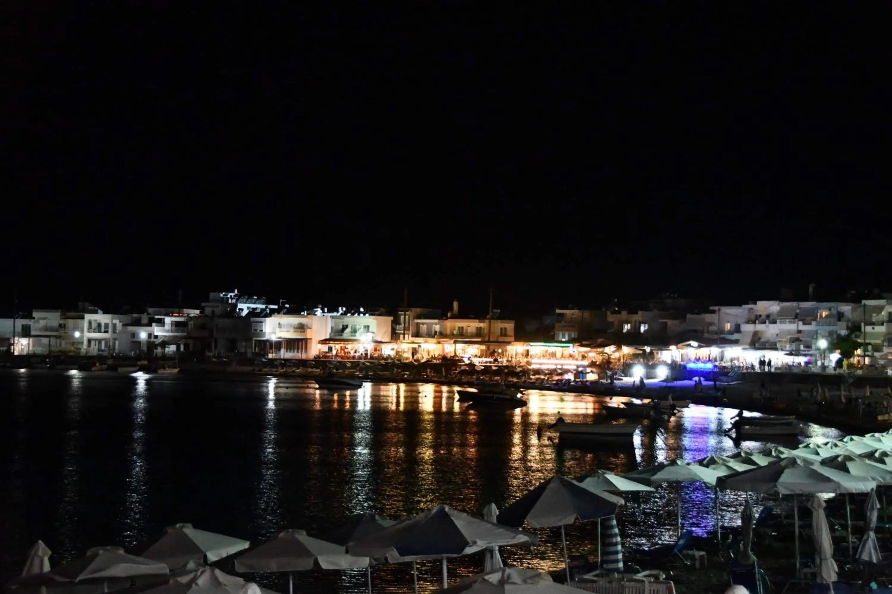 Haraki Bay Hotel and Luxury Apartments