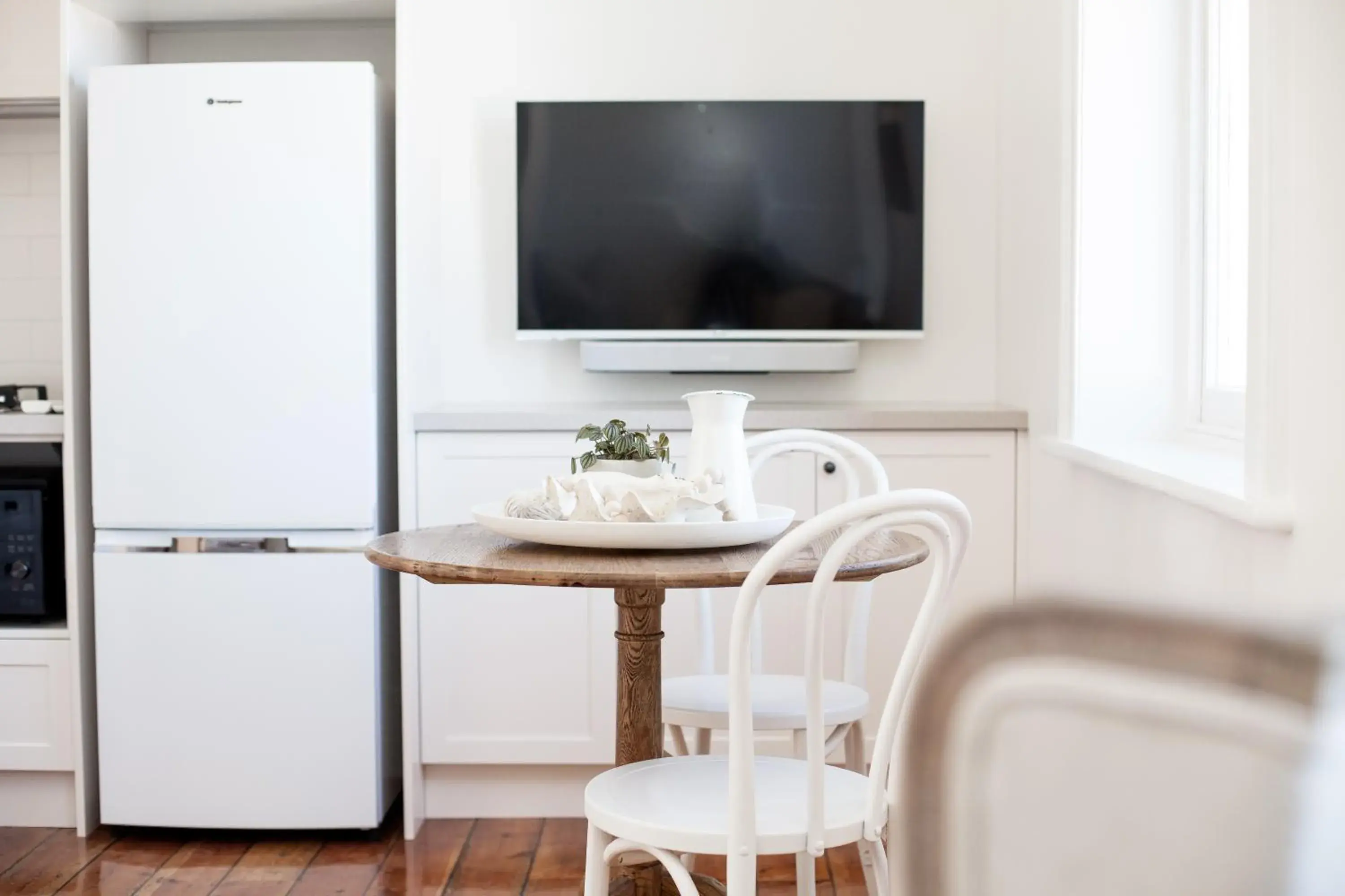 Deluxe Queen Suite in Old Market Inn Deluxe Queen Suite in Old Market Inn