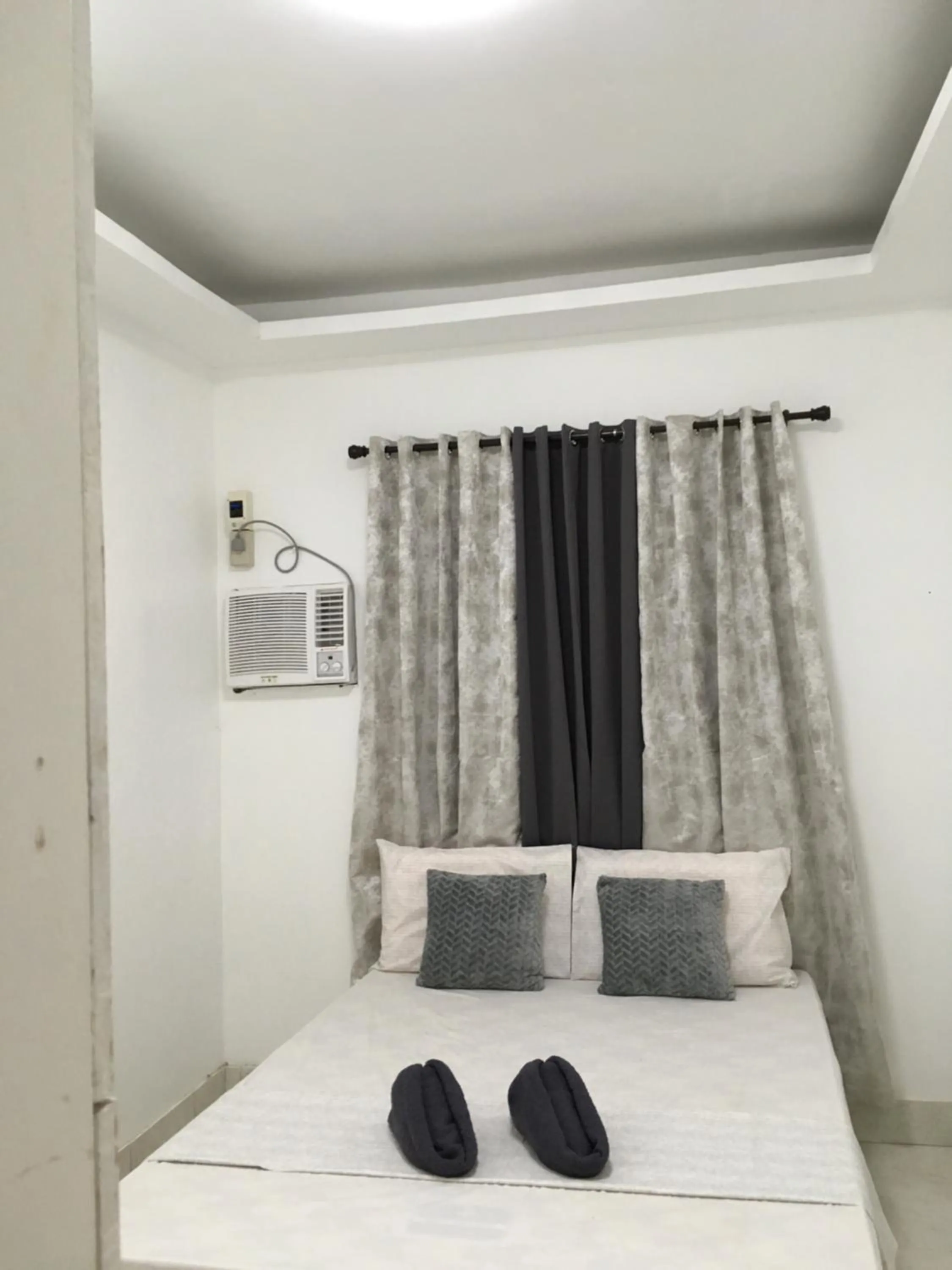 Bed in Bolinao Transient House A