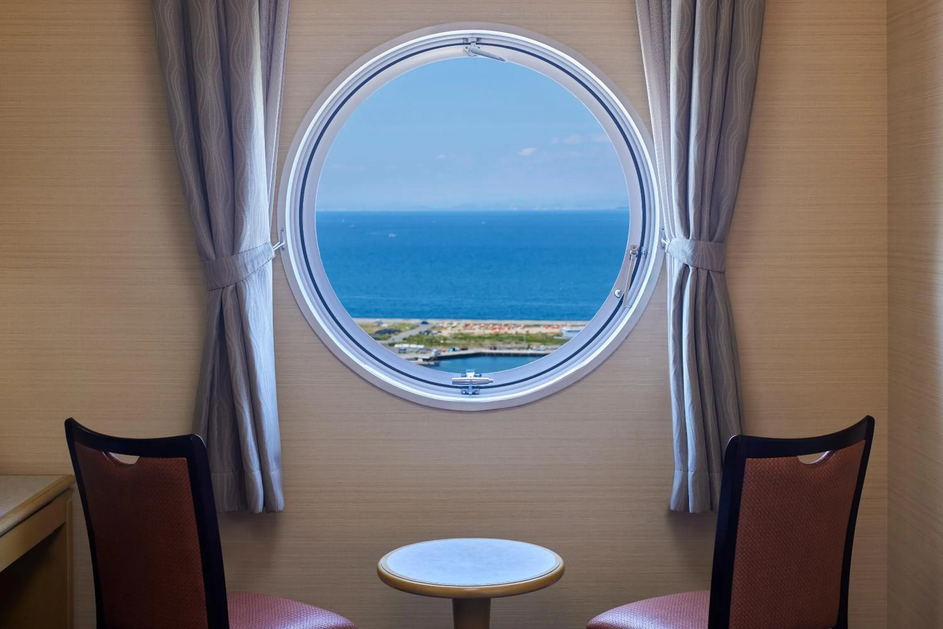 Photo of the whole room in KAMENOI HOTEL Awajishima