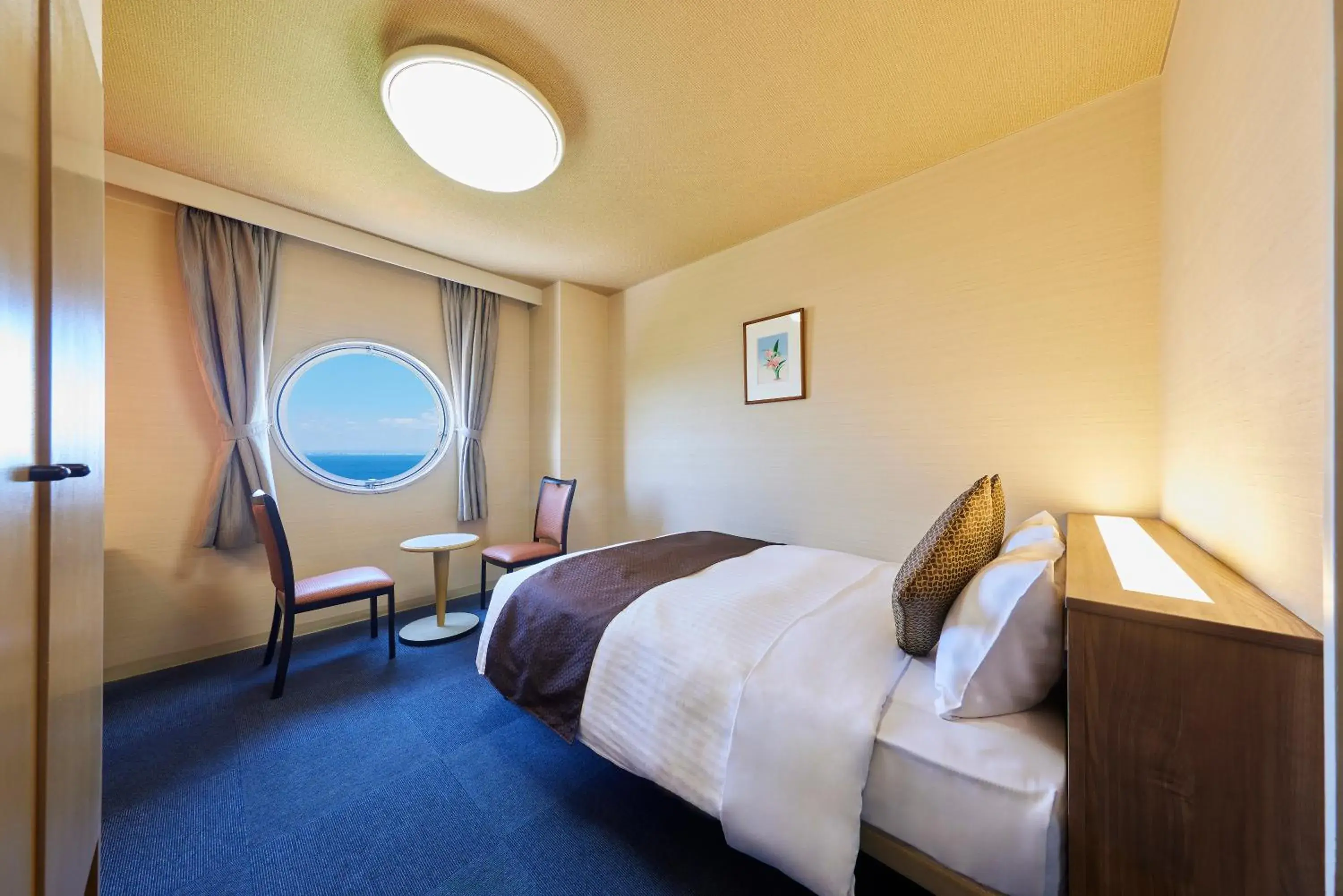 Standard Double Room with Sea View with Private Bathroom - single occupancy - Nonsmoking in KAMENOI HOTEL Awajishima Standard Double Room with Sea View with Private Bathroom - single occupancy - Nonsmoking in KAMENOI HOTEL Awajishima