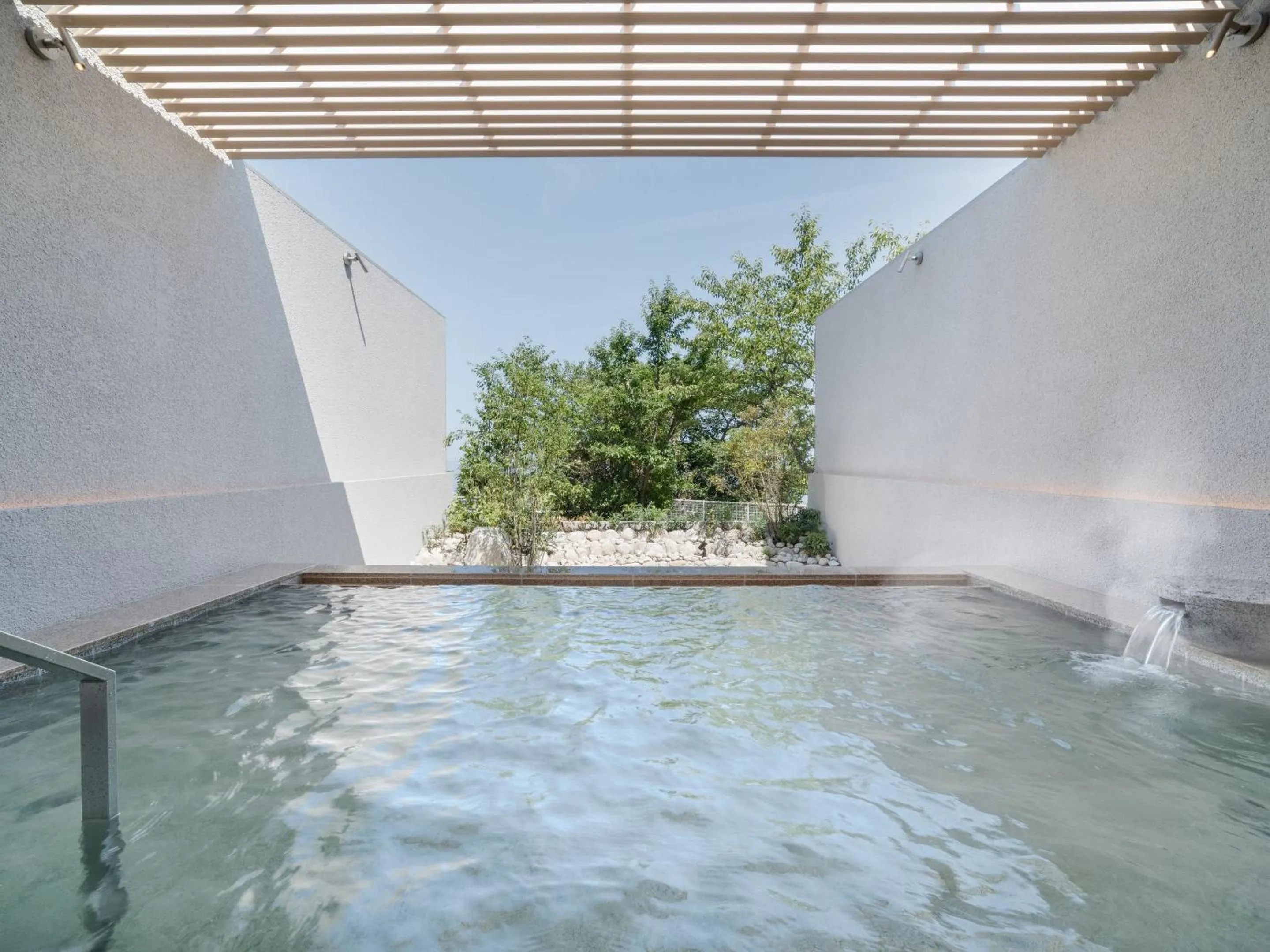 Hot Spring Bath in KAMENOI HOTEL Awajishima