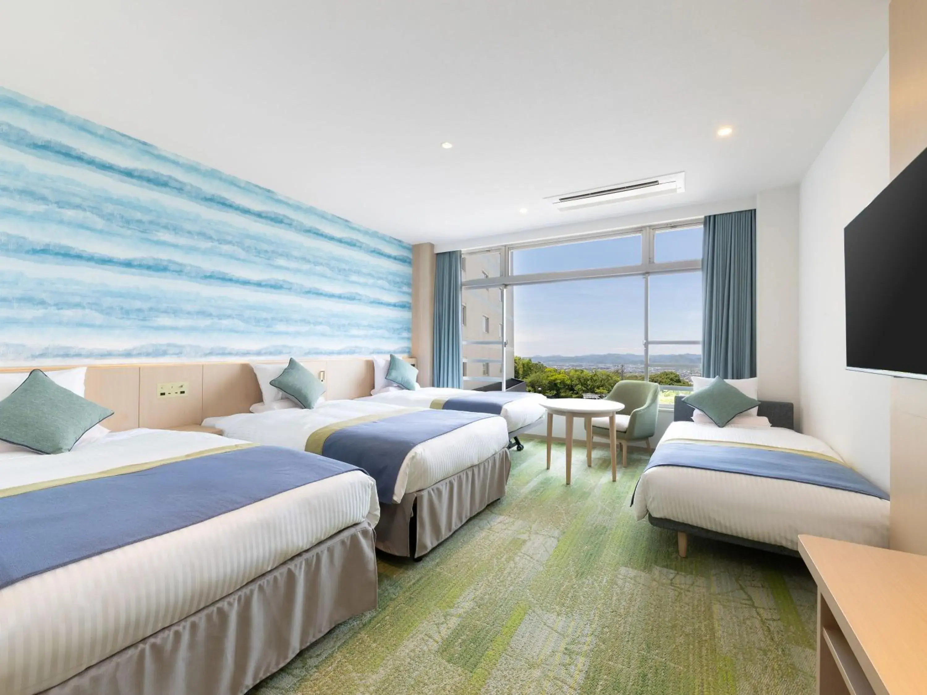 Forest View Superior Deluxe Quadruple Room with private bathroom in KAMENOI HOTEL Yaizu Forest View Superior Deluxe Quadruple Room with private bathroom in KAMENOI HOTEL Yaizu