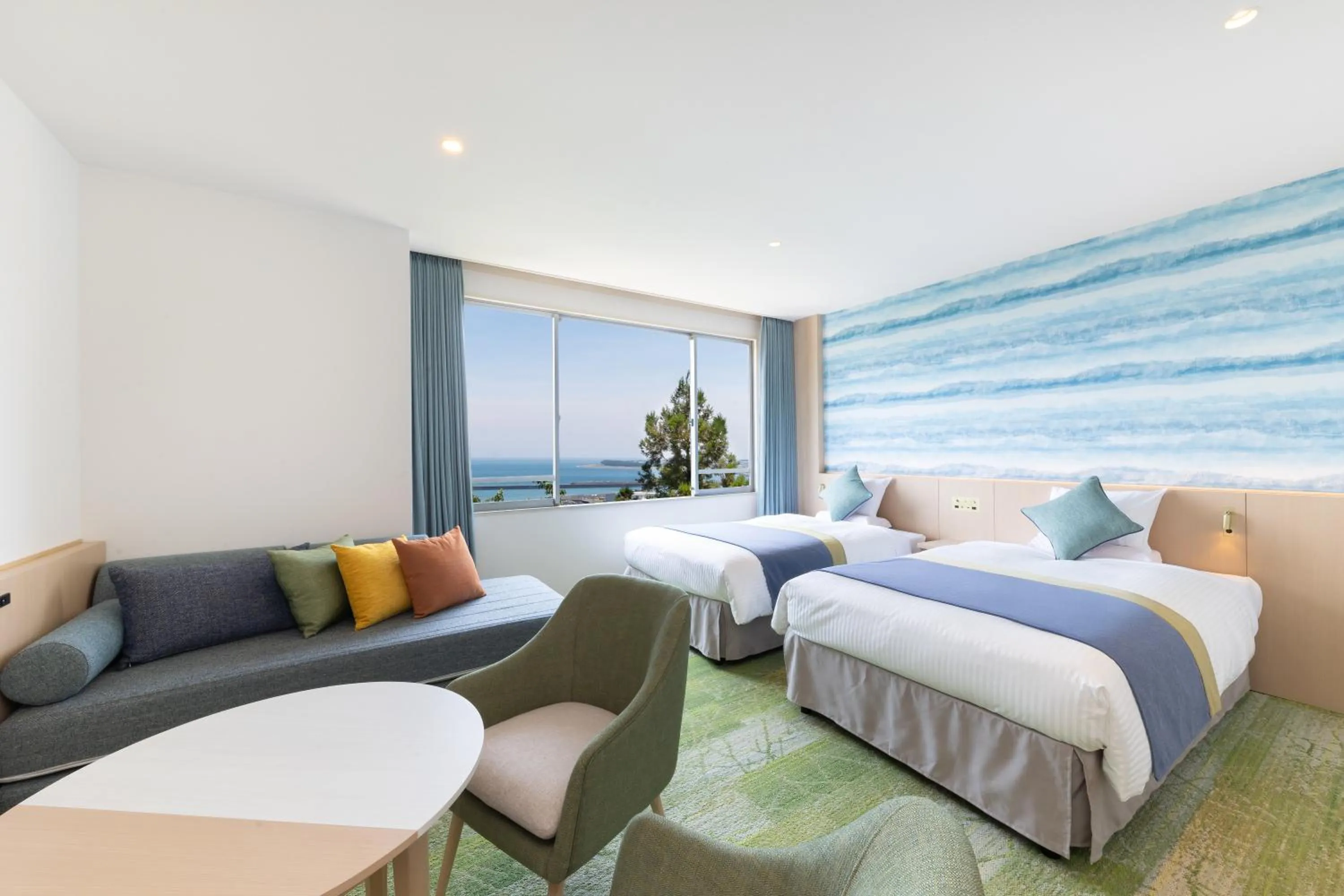 Photo of the whole room, Bed in KAMENOI HOTEL Yaizu