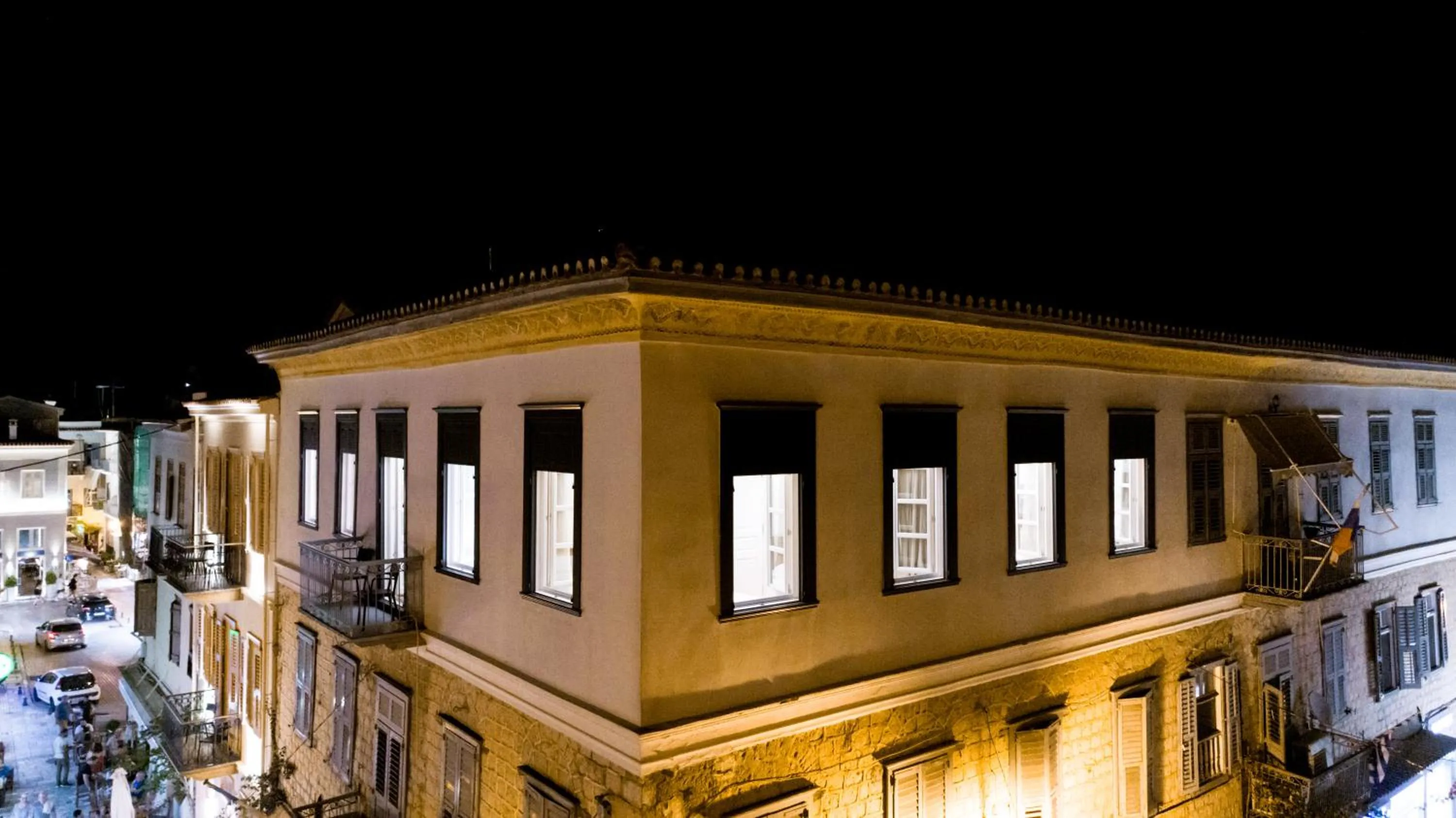 Property building in Castellano Hotel & Suites