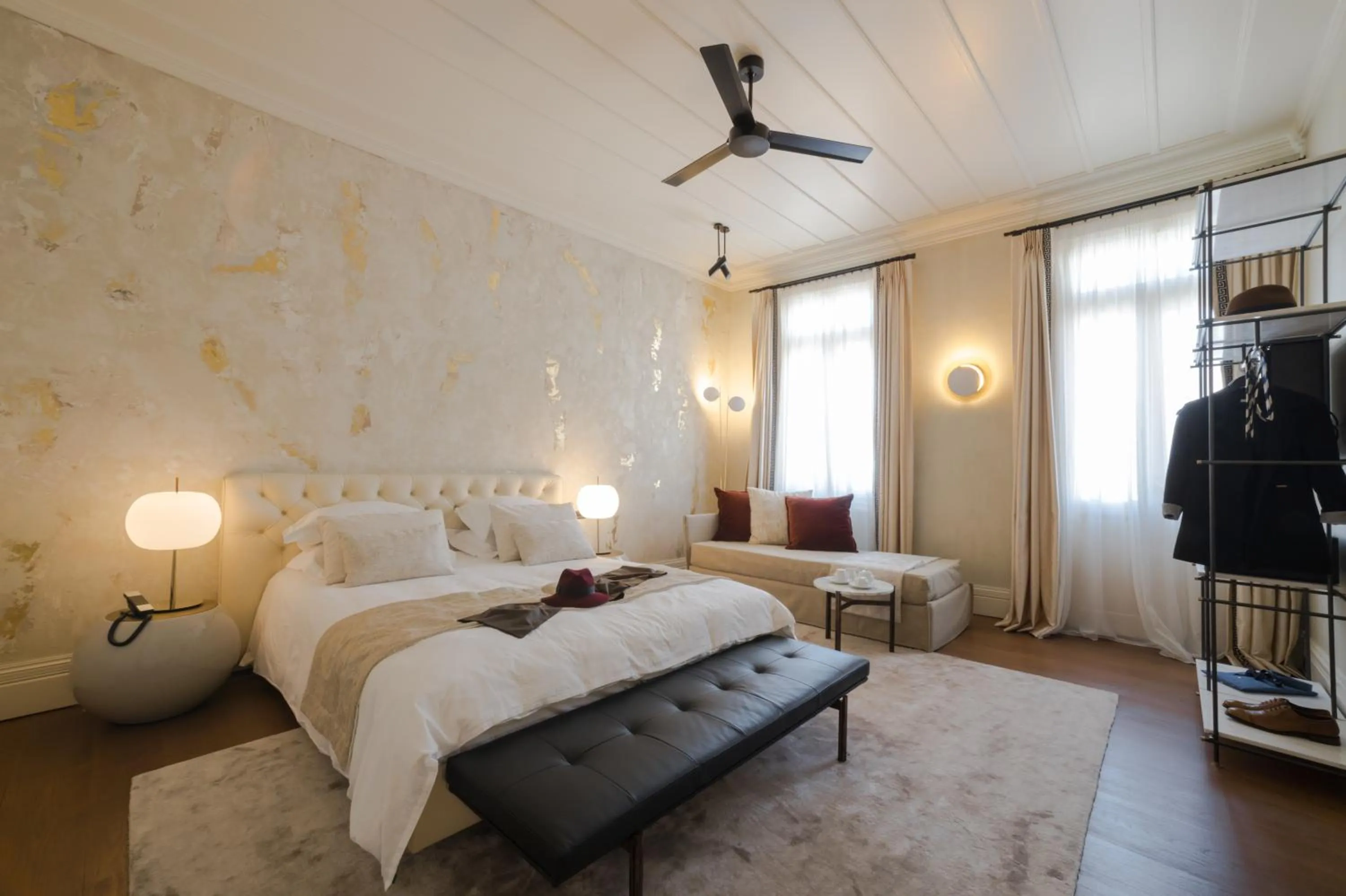 Bed in Castellano Hotel & Suites