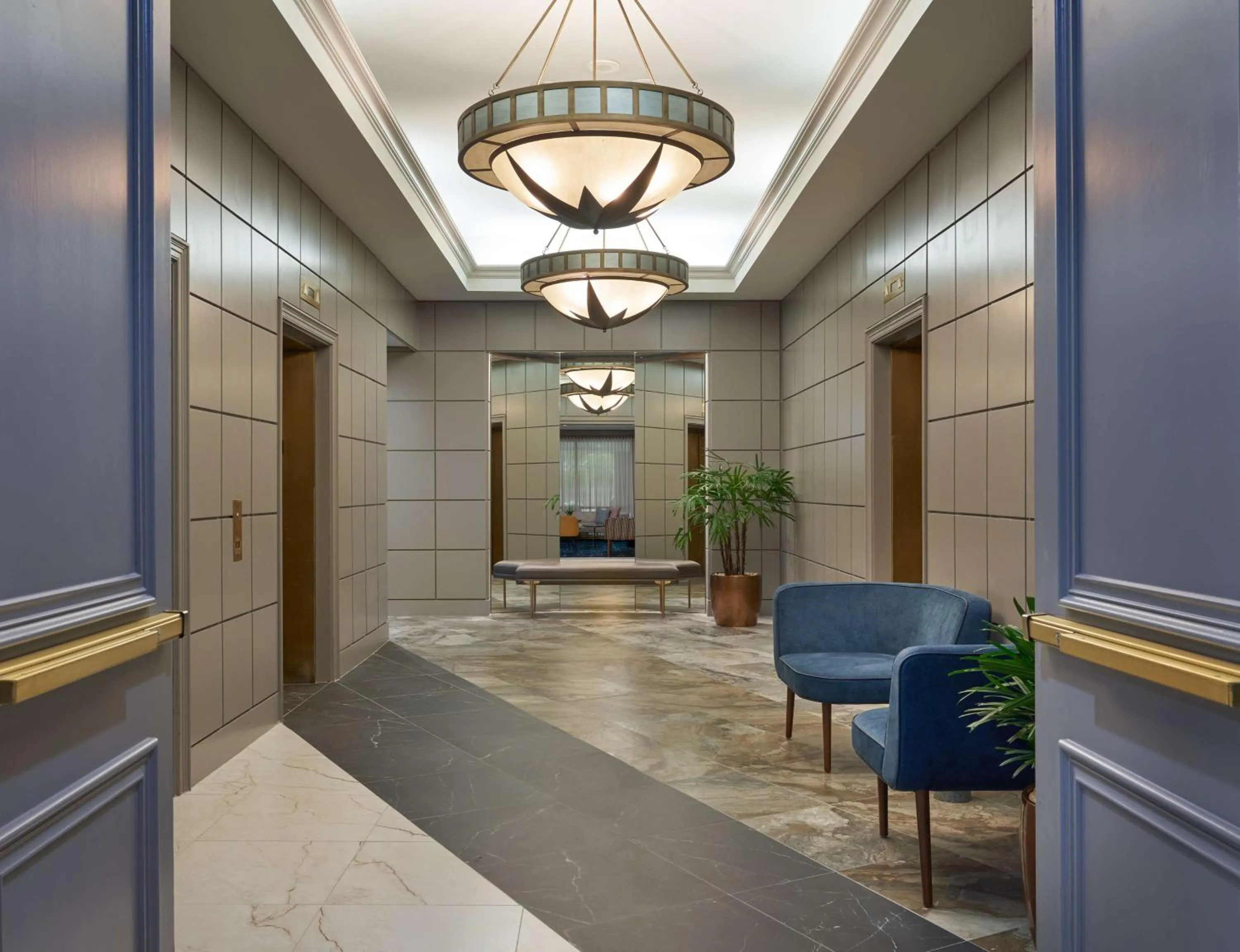 Lobby or reception in The Chifley Houston, Tapestry Collection by Hilton