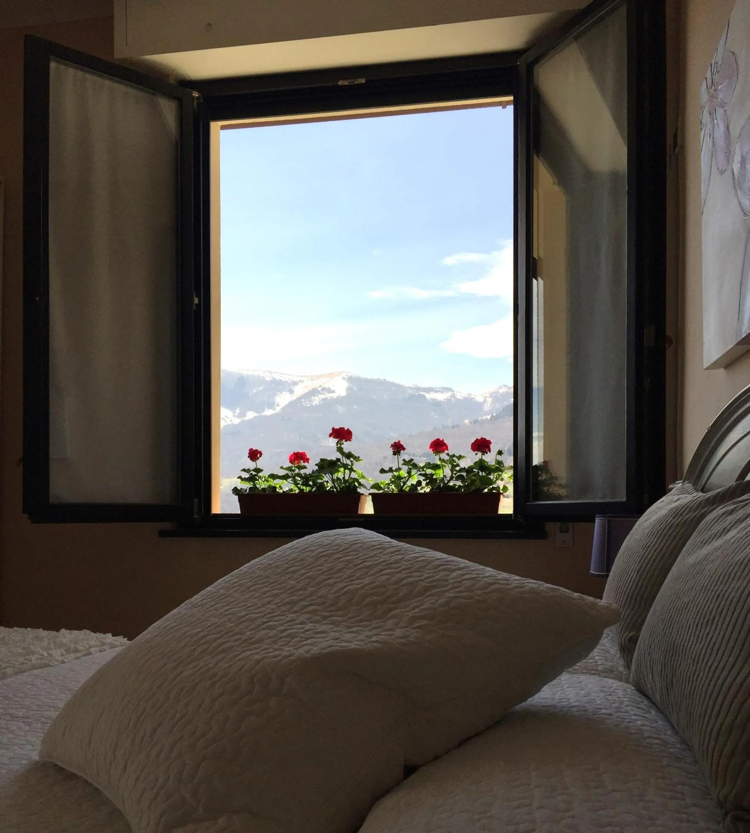 Decorative detail, Bed in Hotel Villa San Fedele